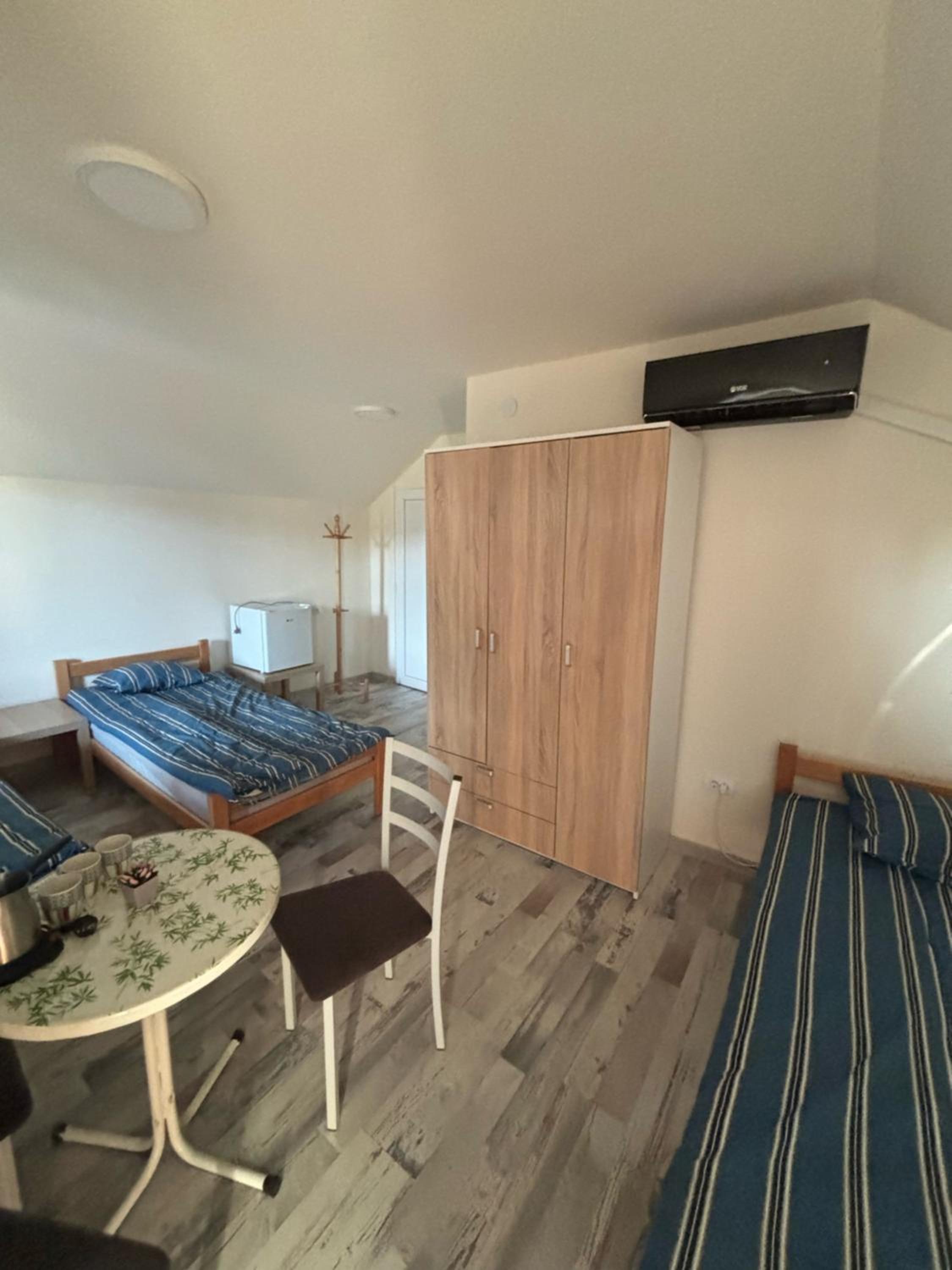 Apartment with Terrace photo 3