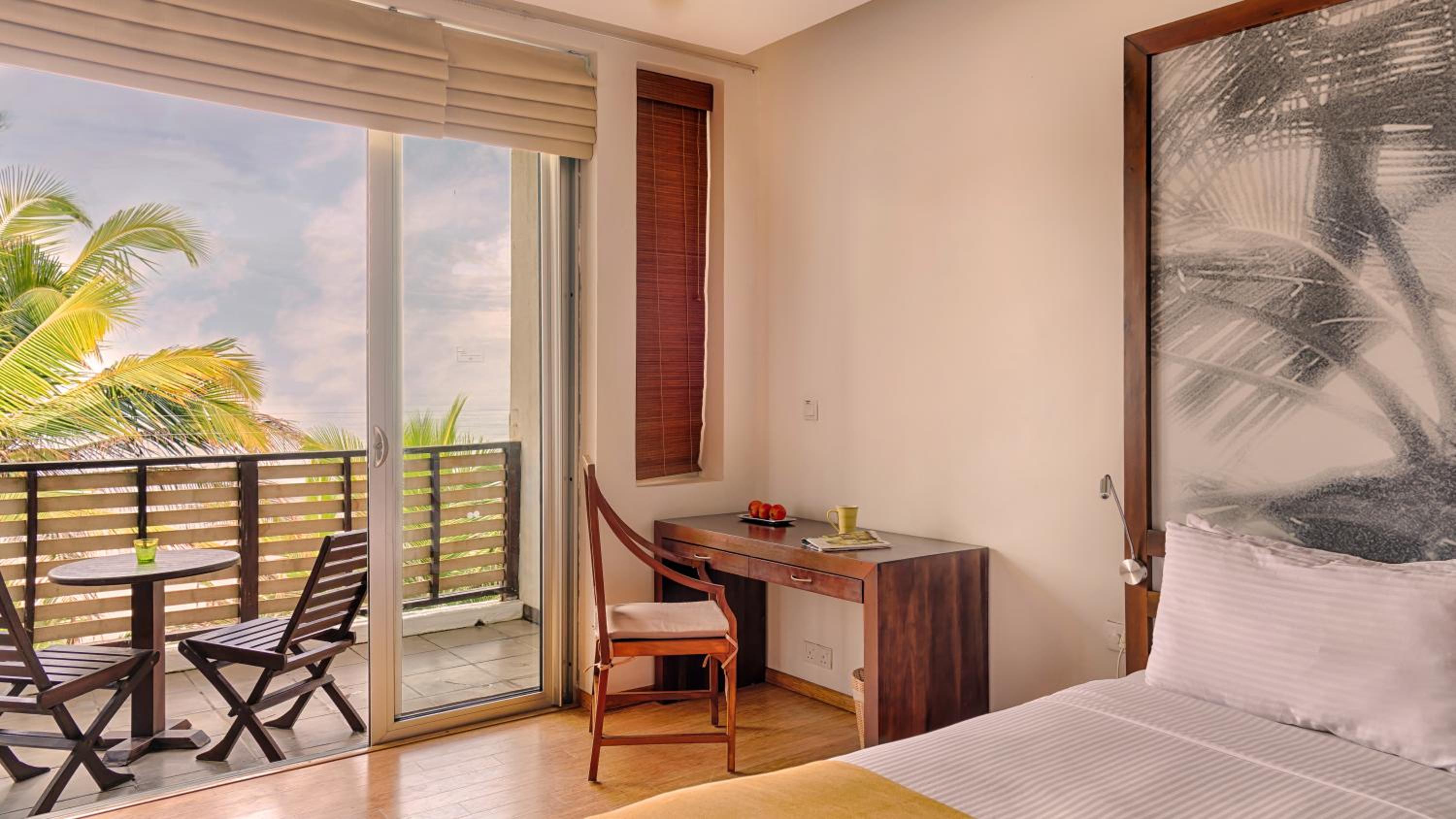 Standard Double Room with Sea View - 10% Off at Seaside Social Lounge & Bar & 15% Off on Spa, Black Coral & Center Point Restaurants - Photo 1