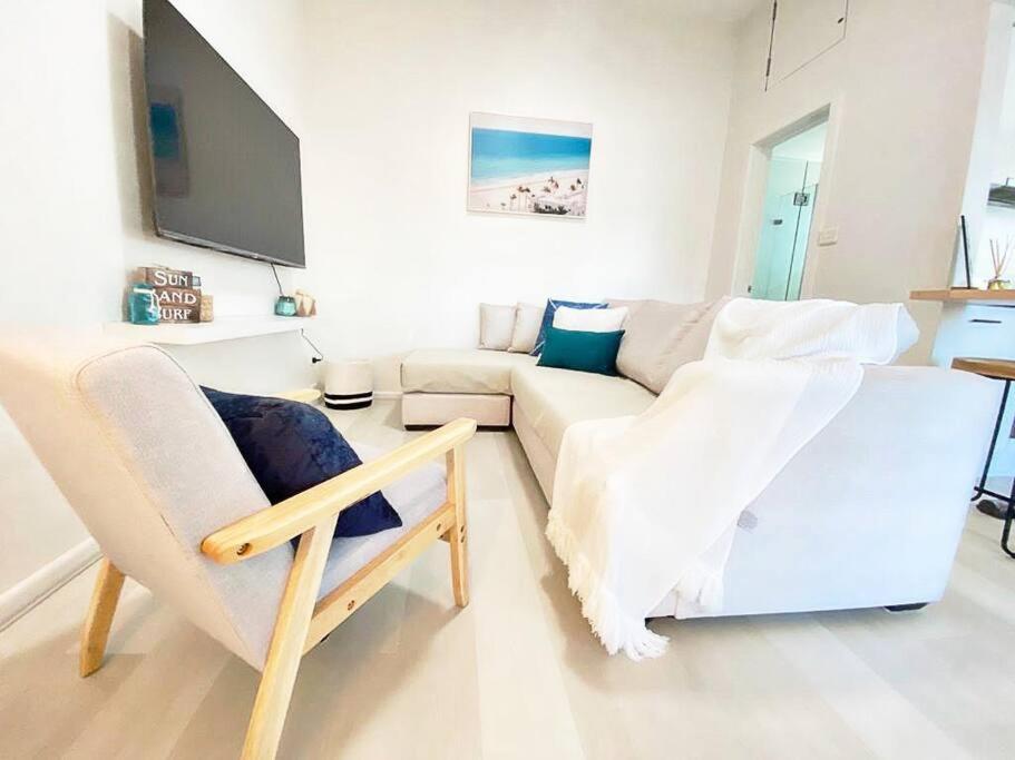 Apartment with Terrace photo 1