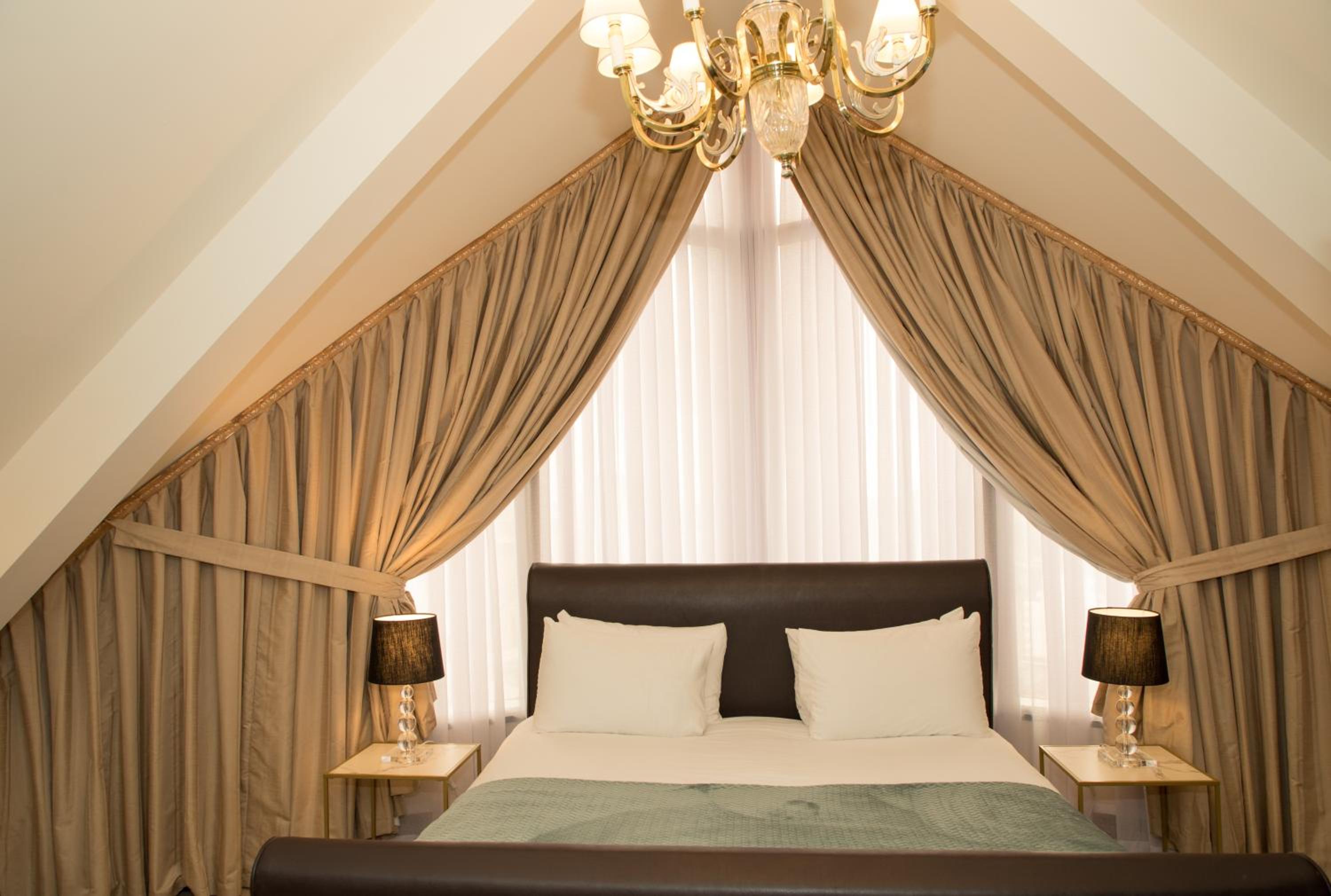 One-Bedroom Suite photo 3