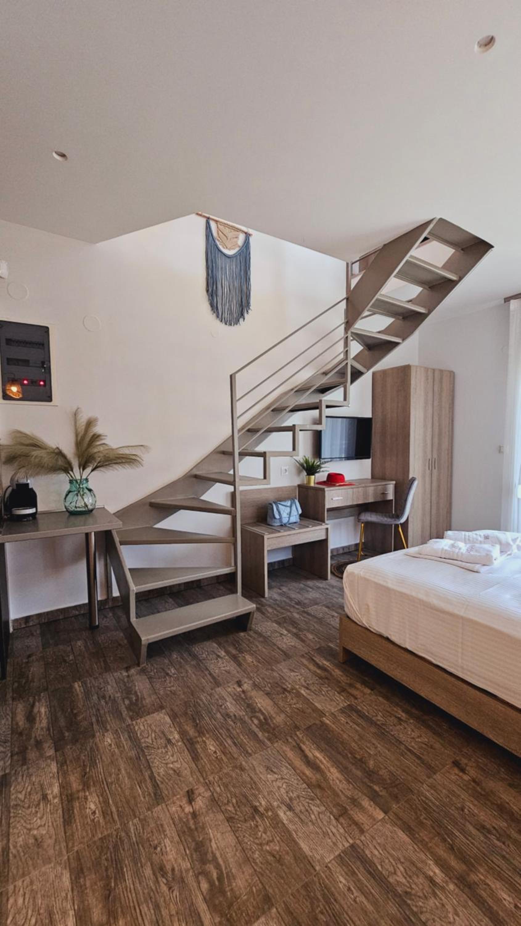 Junior Suite with Garden View