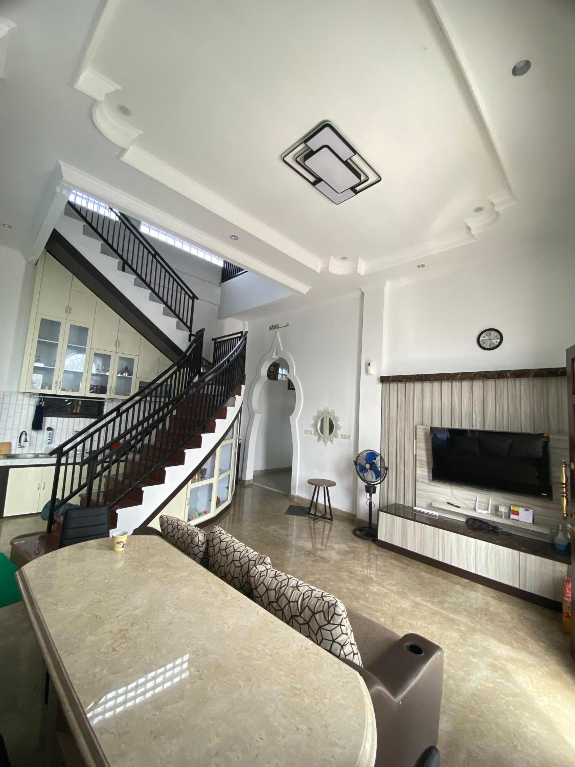 Villa photo 1