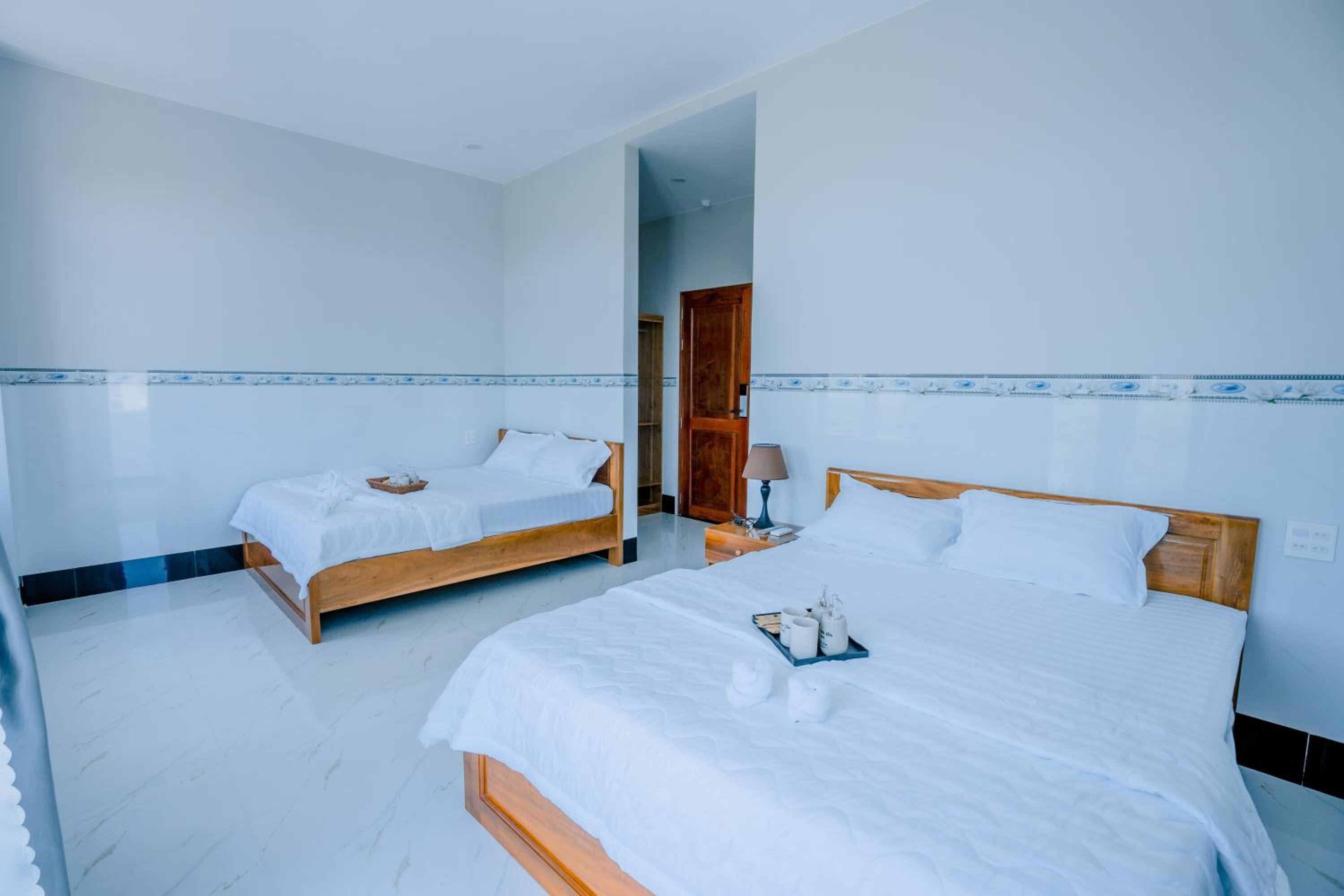 Quadruple Room With Balcony photo 3