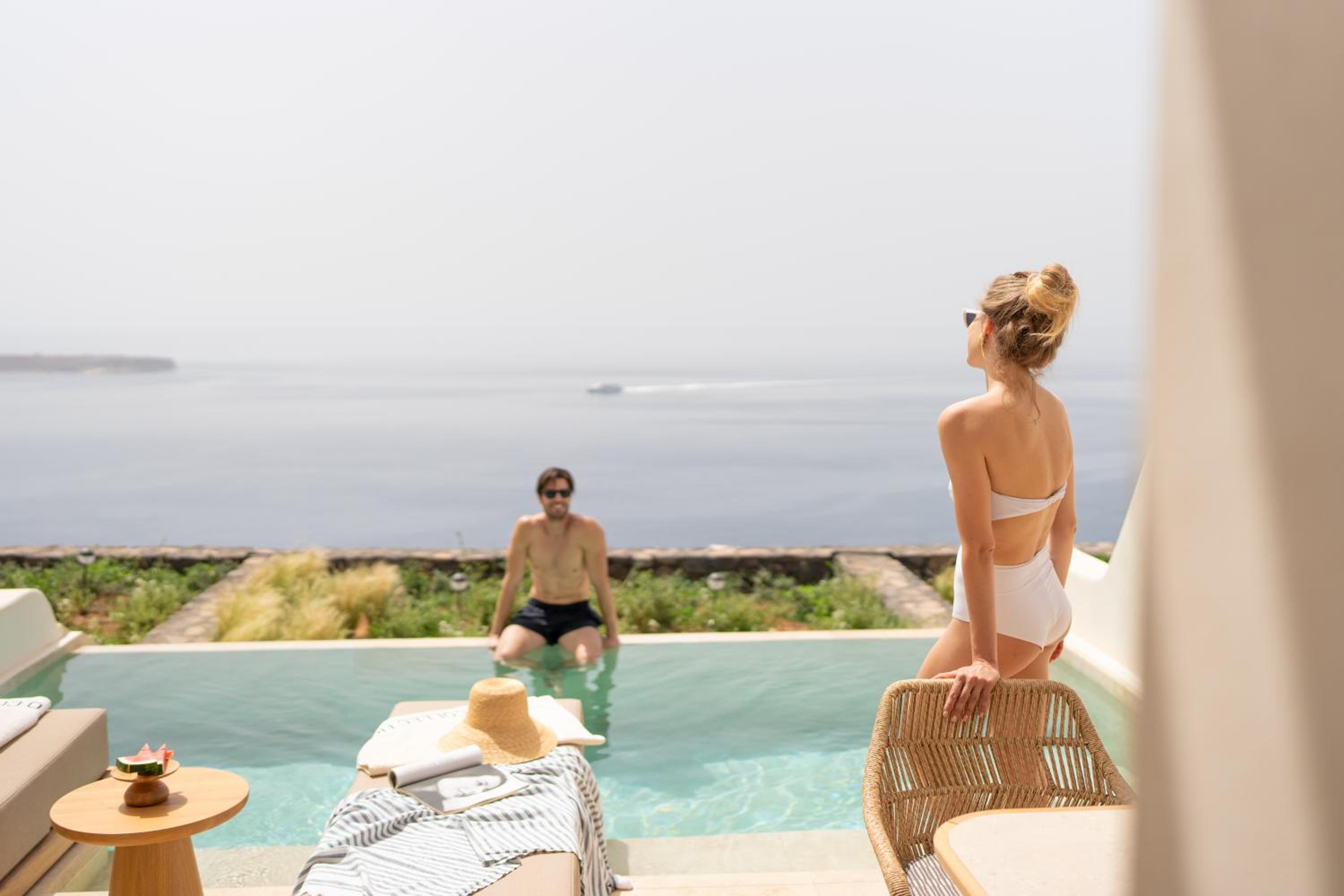 Unwind Sunset & Sea View Junior Suite with Pool - Photo 8
