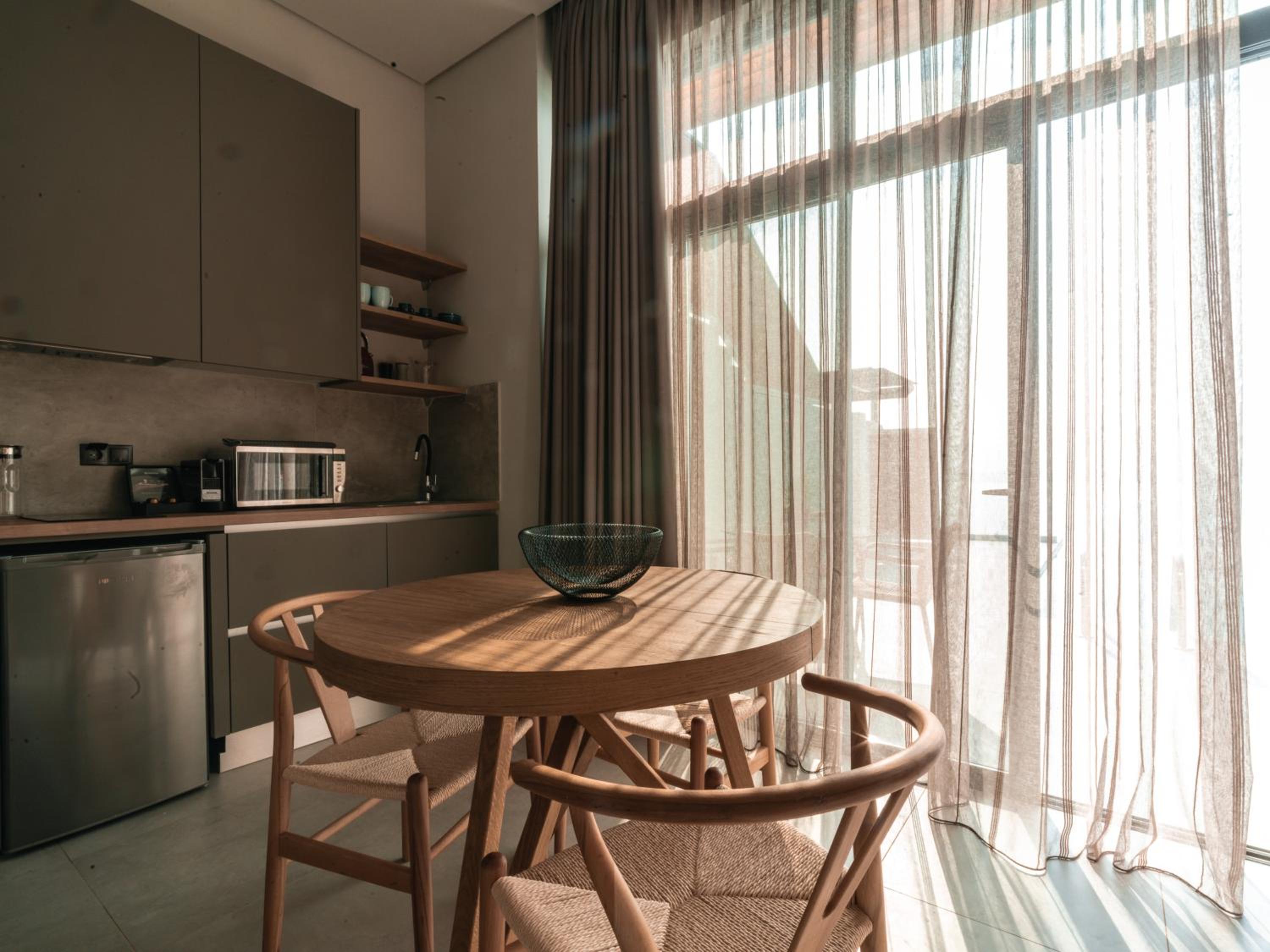 Supreme Suite Panoramic View with Private Heated Pool - Photo 3