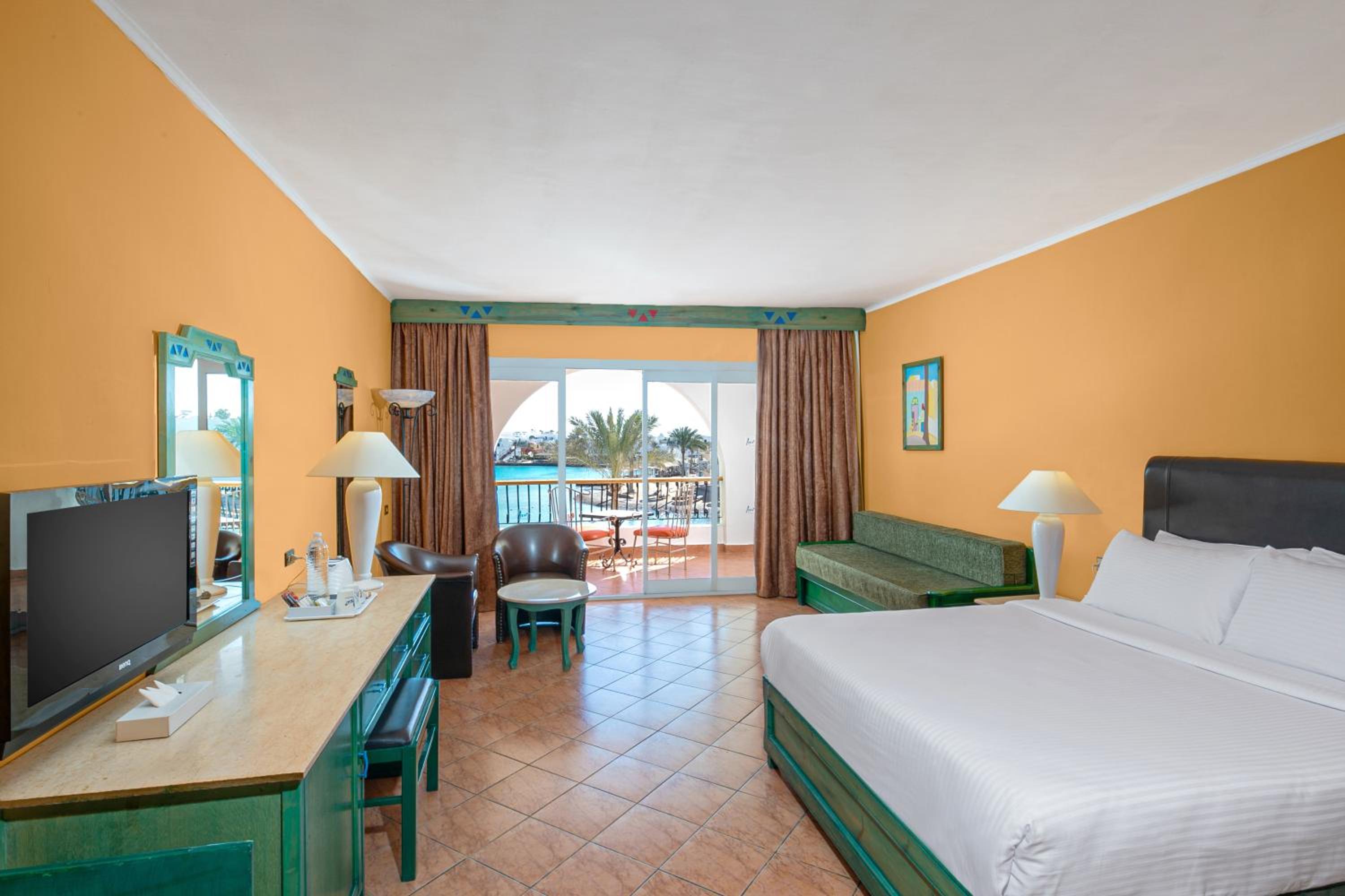 Azur Lagoon Room