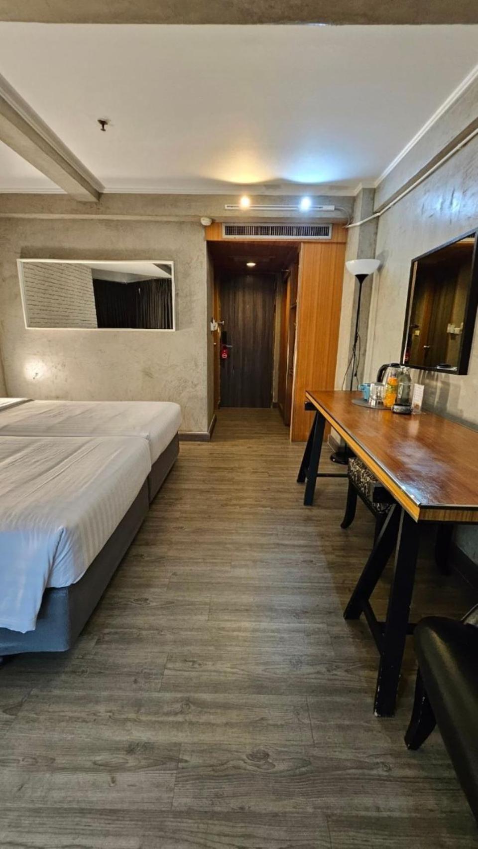 Superior Twin Room photo 3