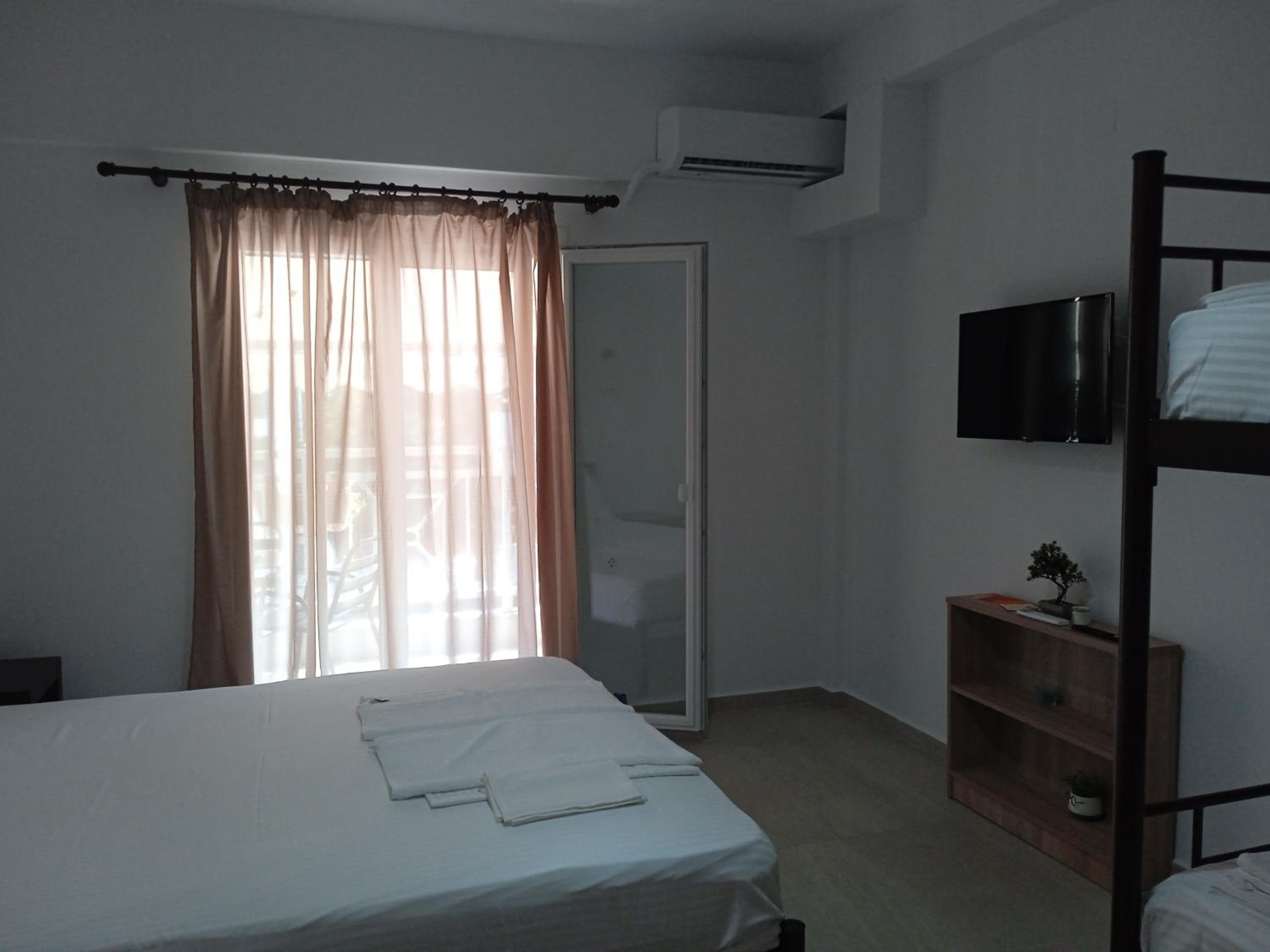 Comfort Quadruple Room photo 1