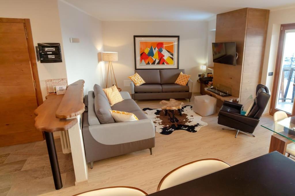 Two-Bedroom Apartment photo 1