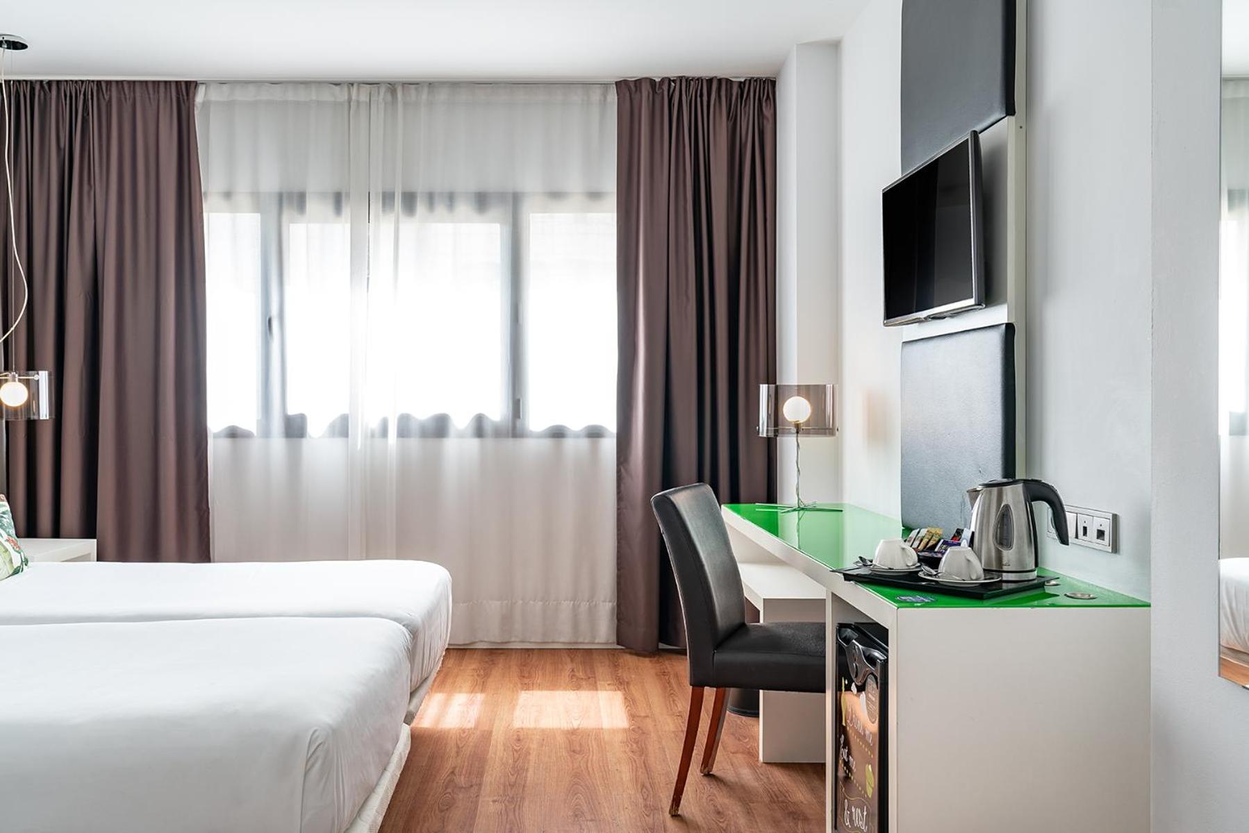 Triple Room - Photo 1
