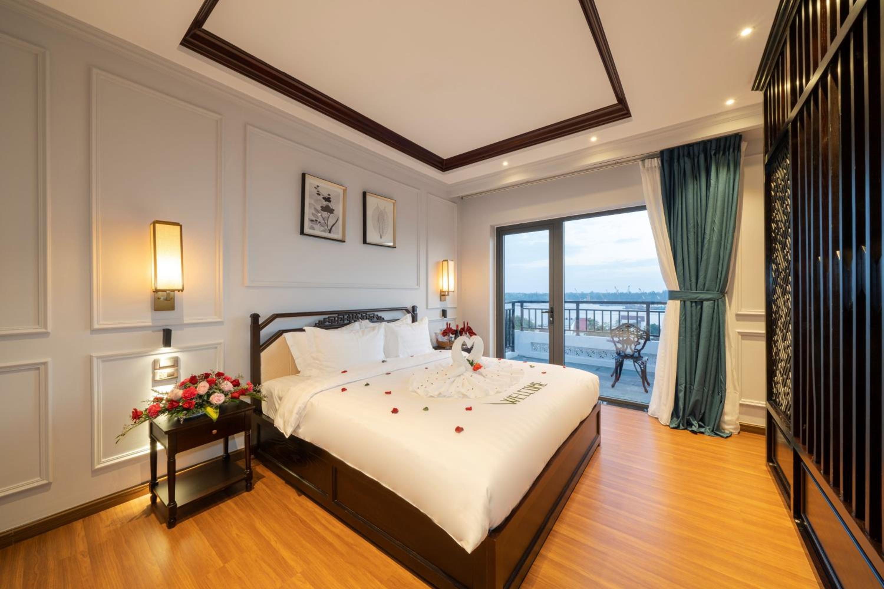 Junior Suite With Balcony