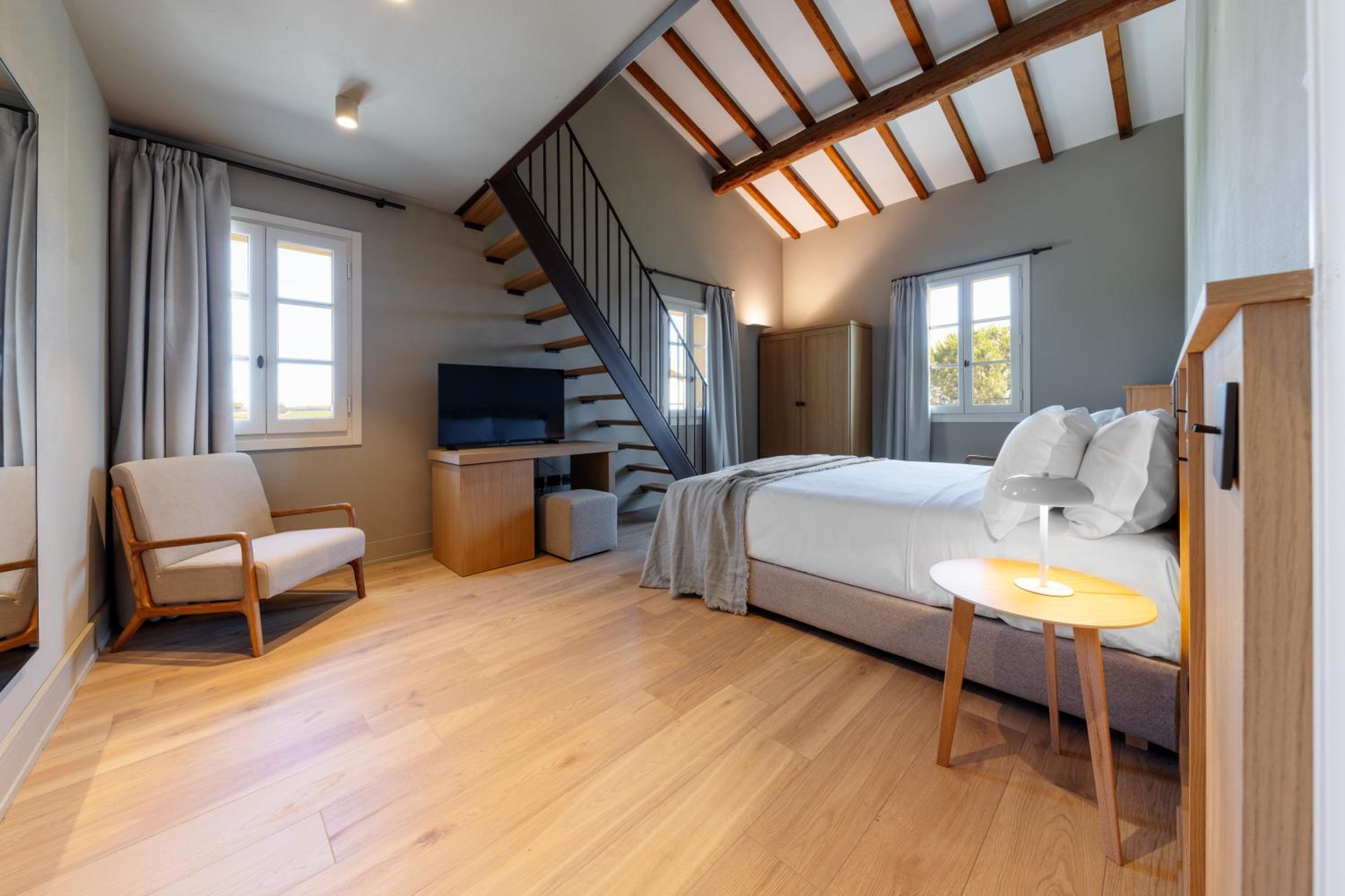 Deluxe Junior Suite