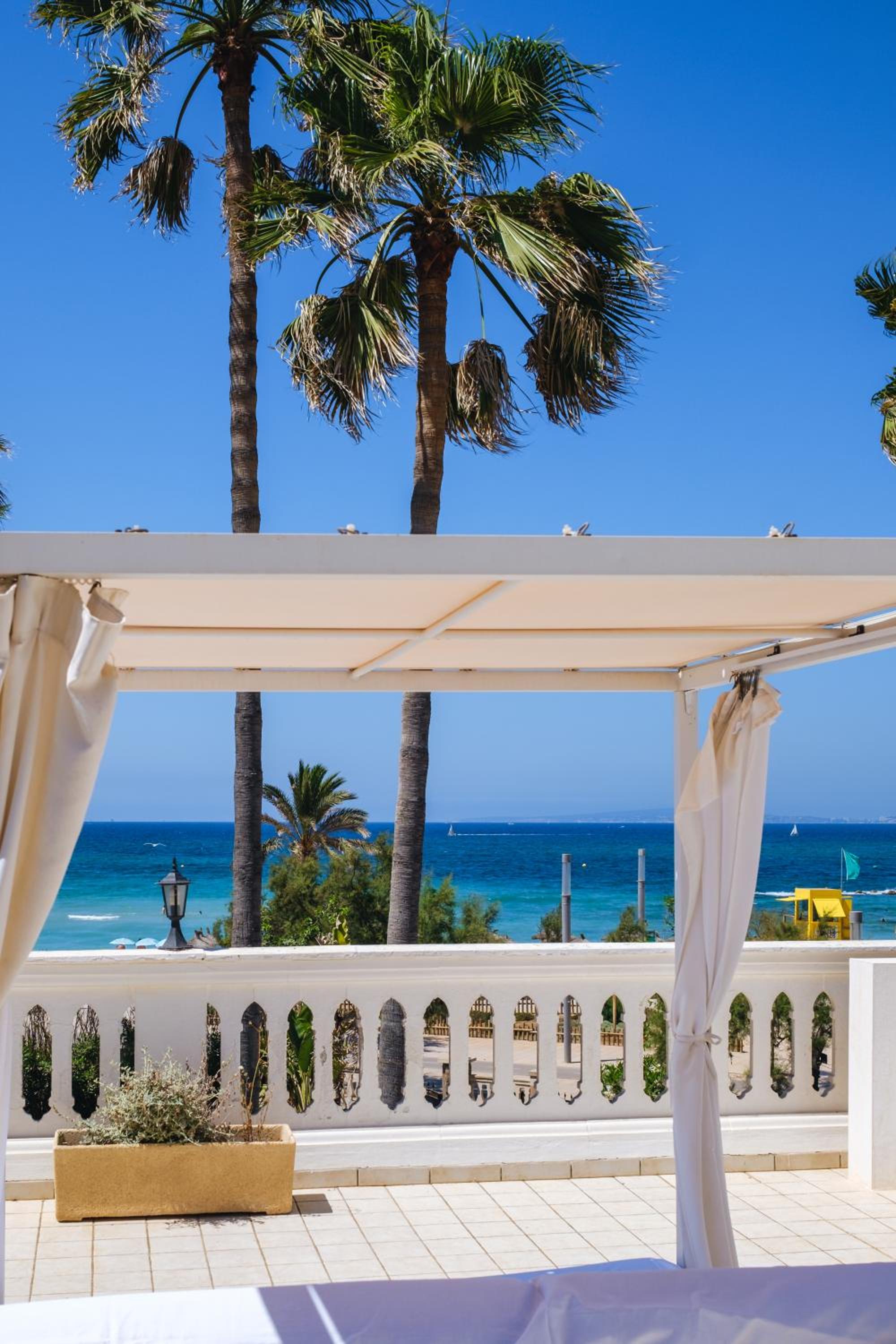 Twin Room with Panoramic Terrace and Sea View
