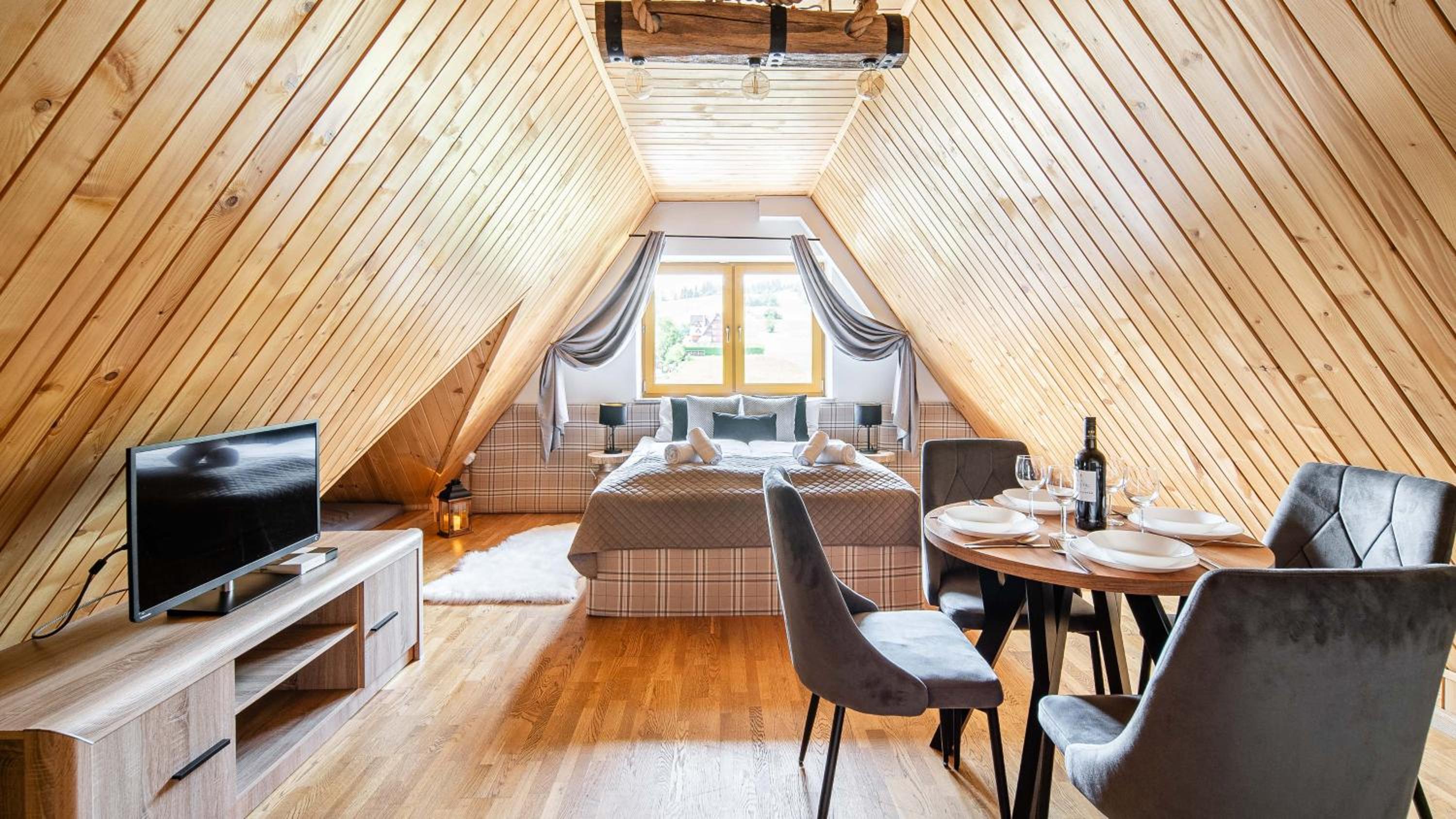 Studio Apartment
