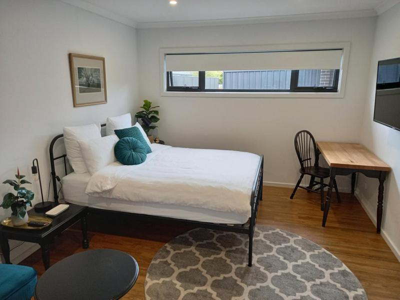 Studio Apartment photo 2