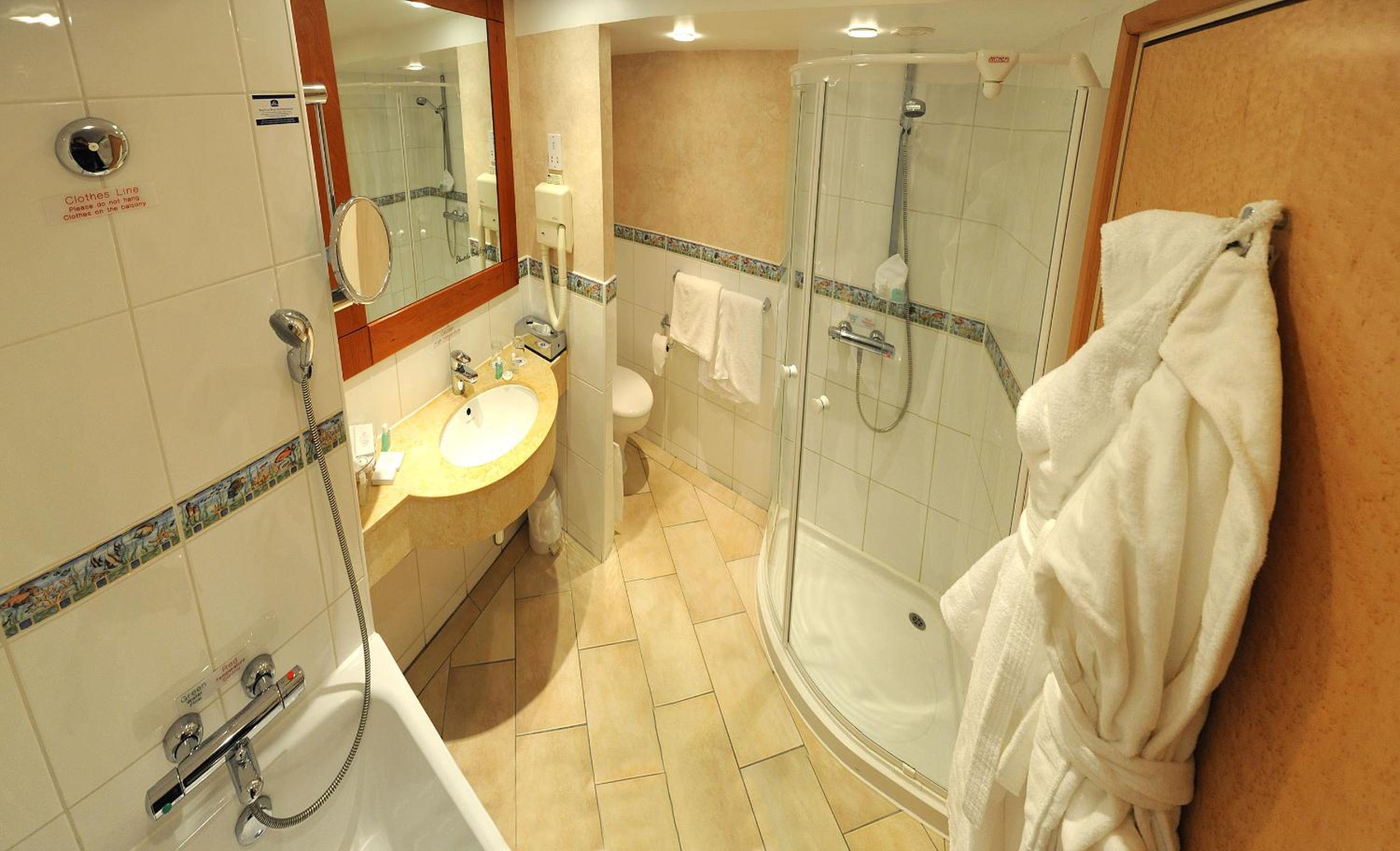 Executive Twin Room photo 2