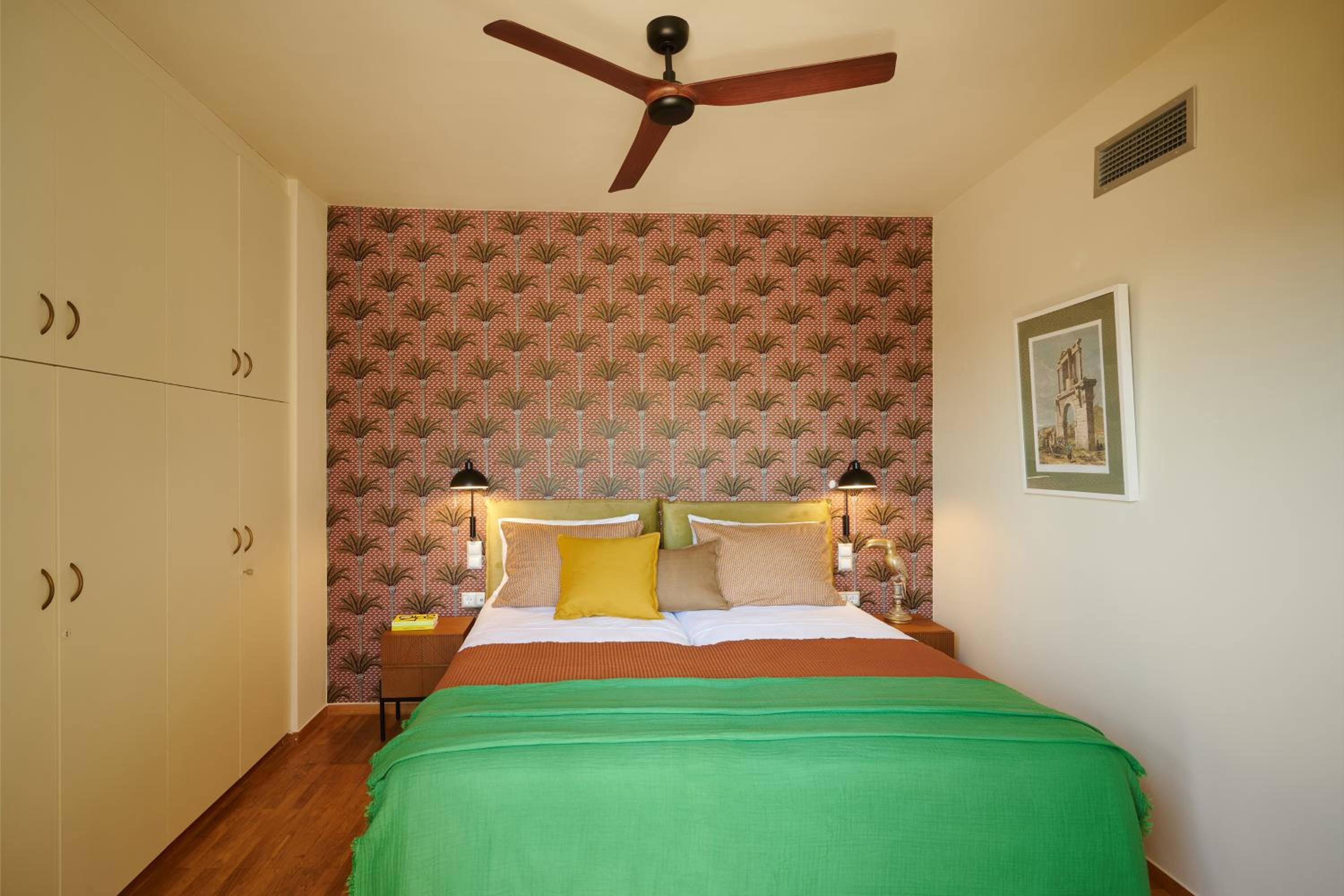Superior Apartment with City View photo 1