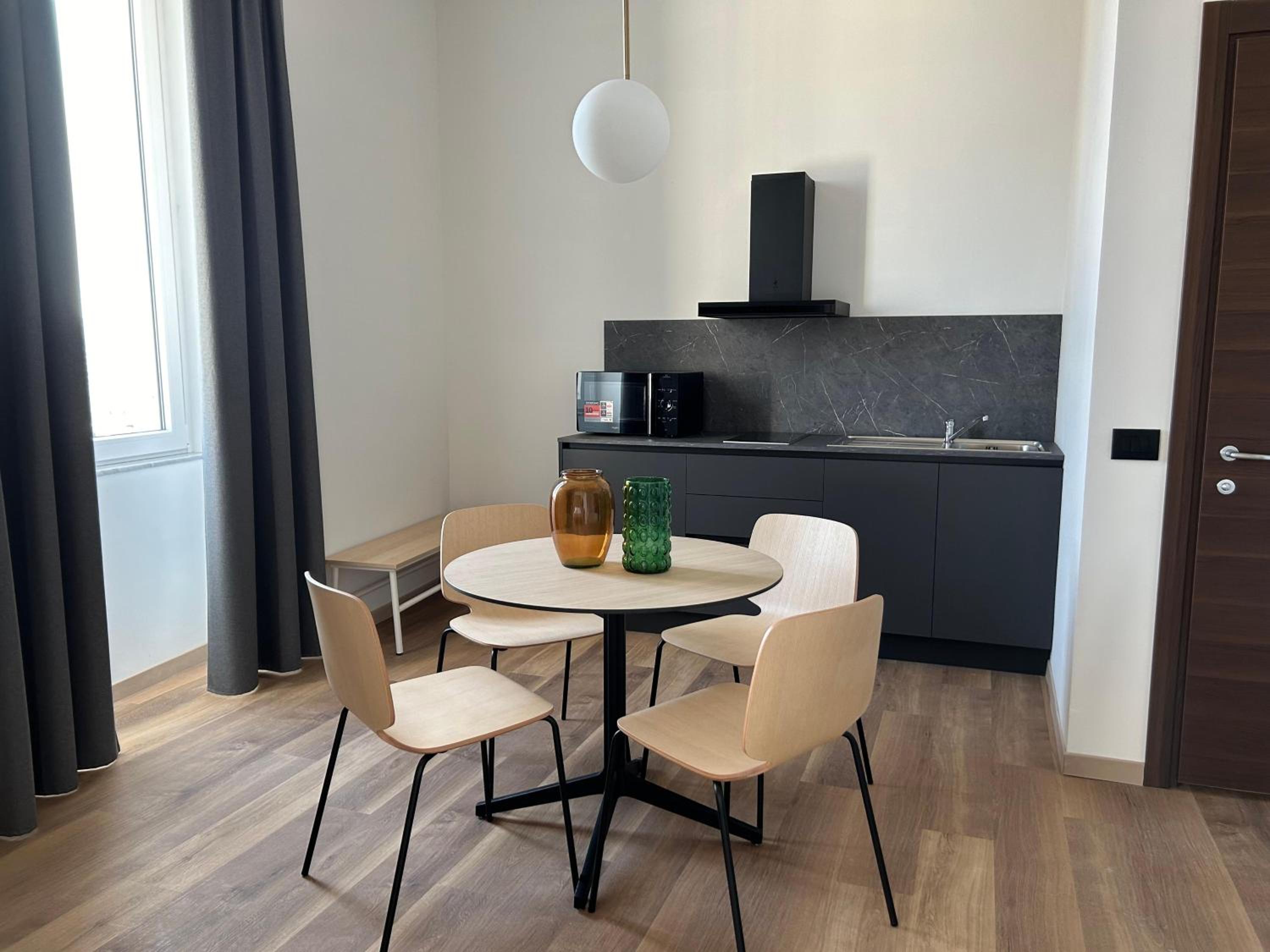 One-Bedroom Apartment with City View
