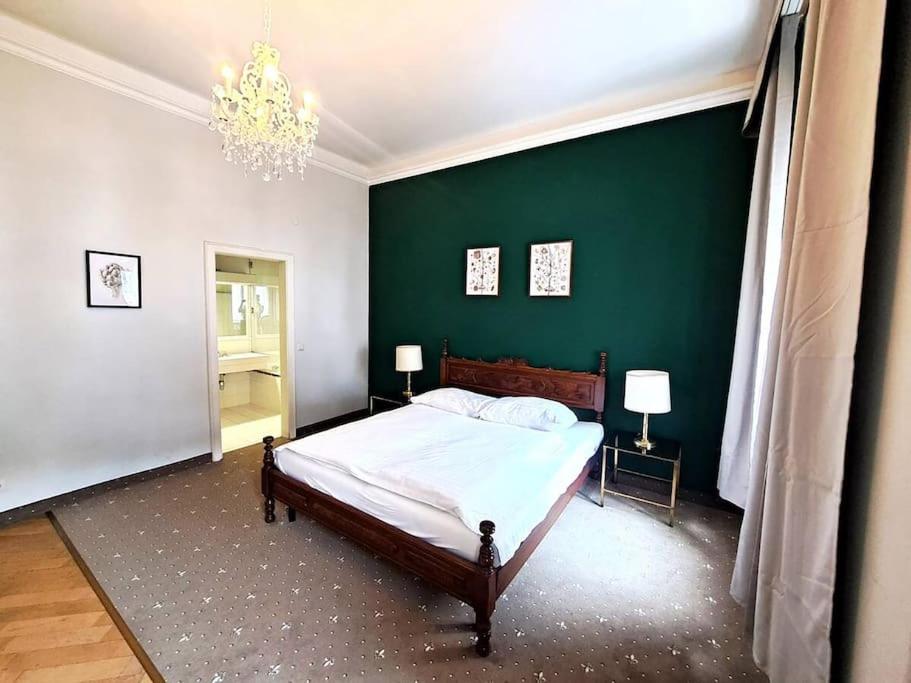 Suite photo 1