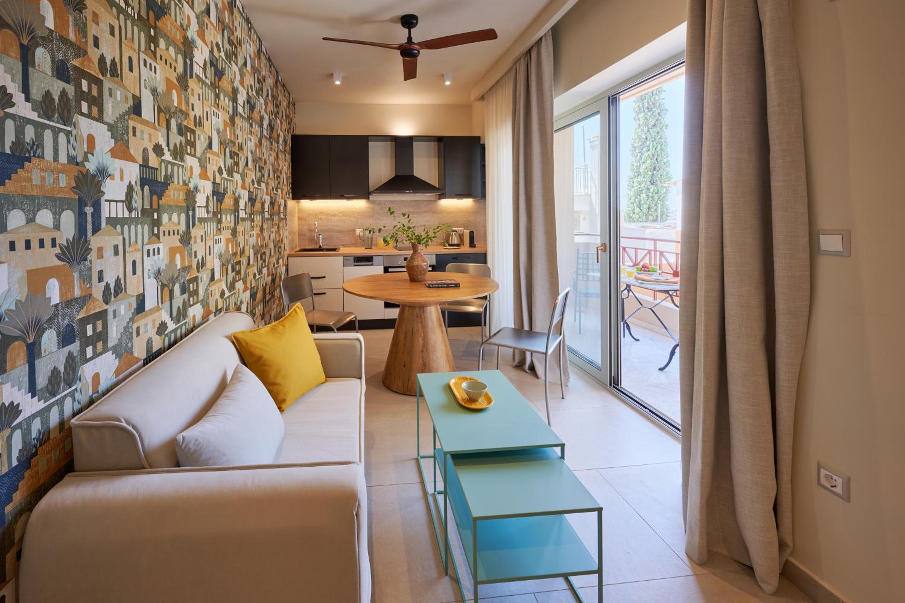 Superior Apartment with Balcony photo 1