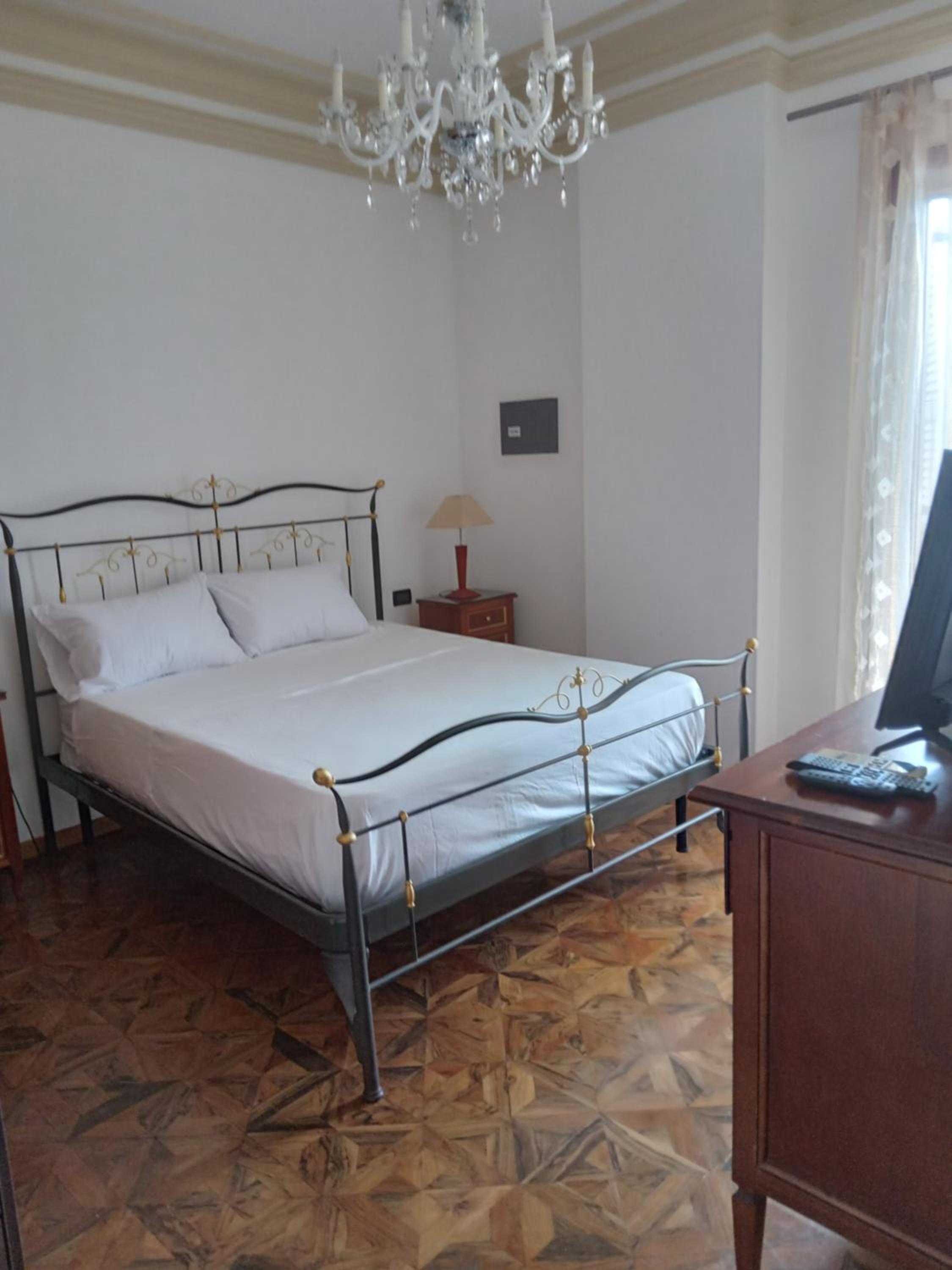 Apartamento de una habitación con balcón