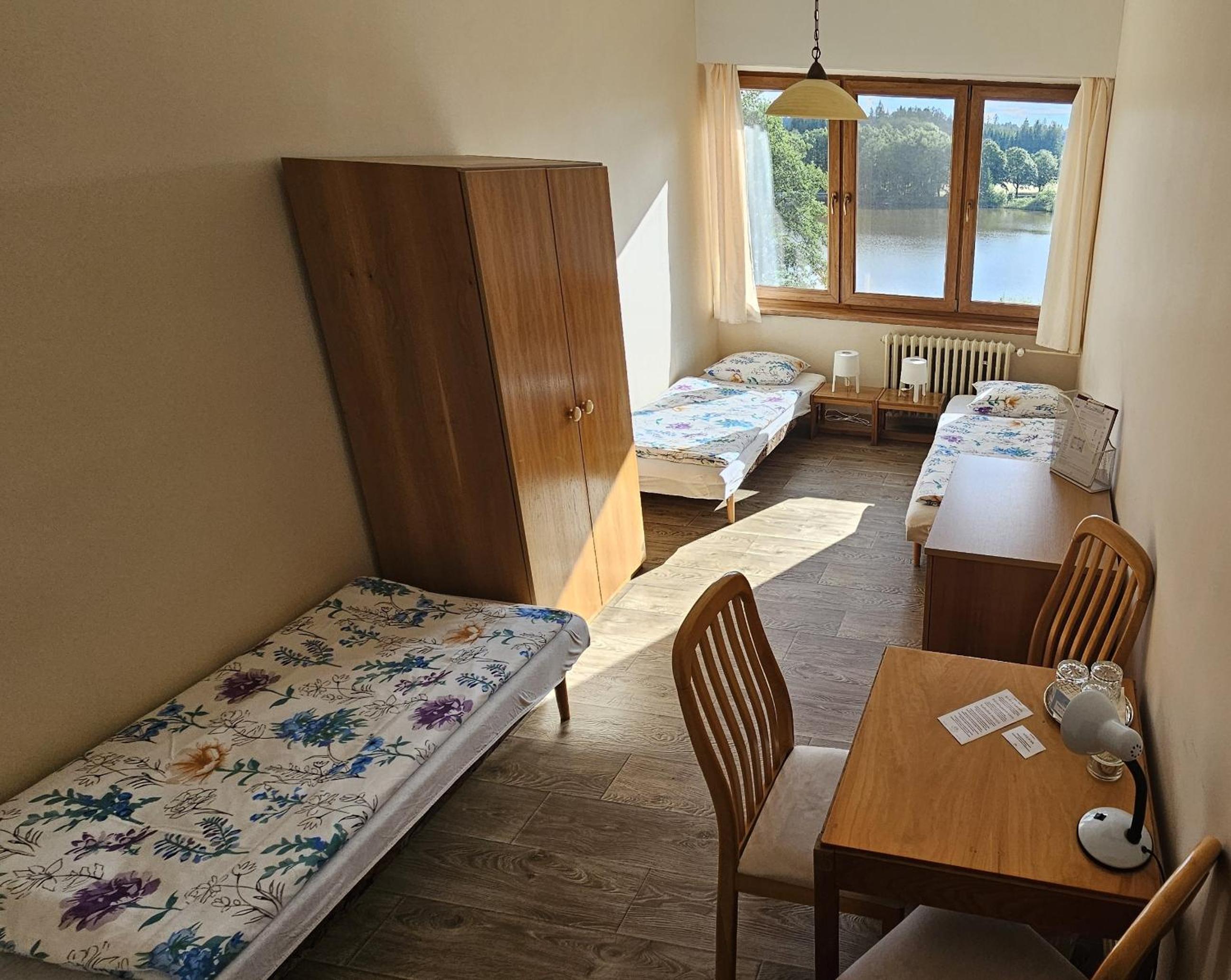 Standard Triple Room - Photo 11