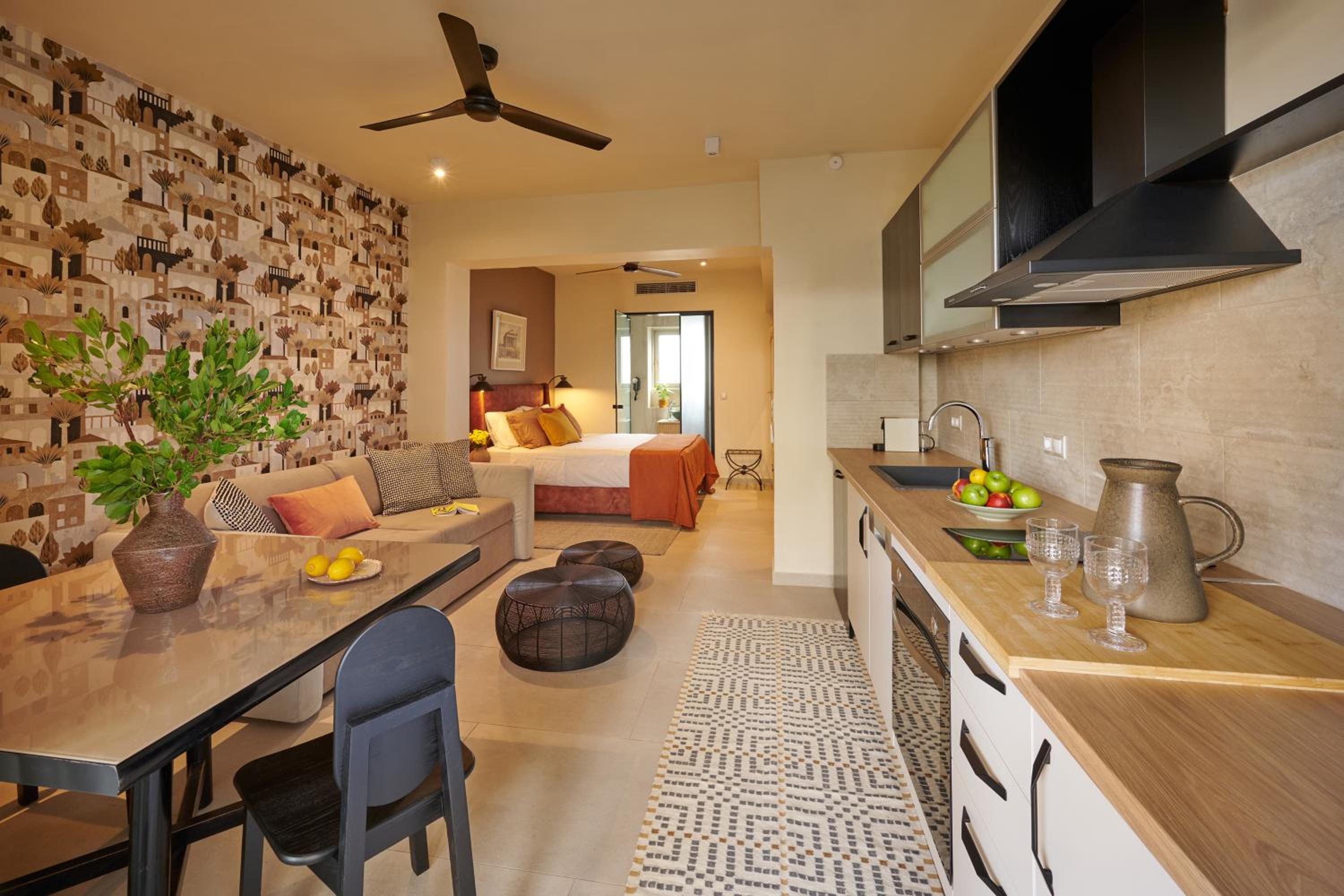 Superior One-Bedroom Apartment with Balcony photo 1