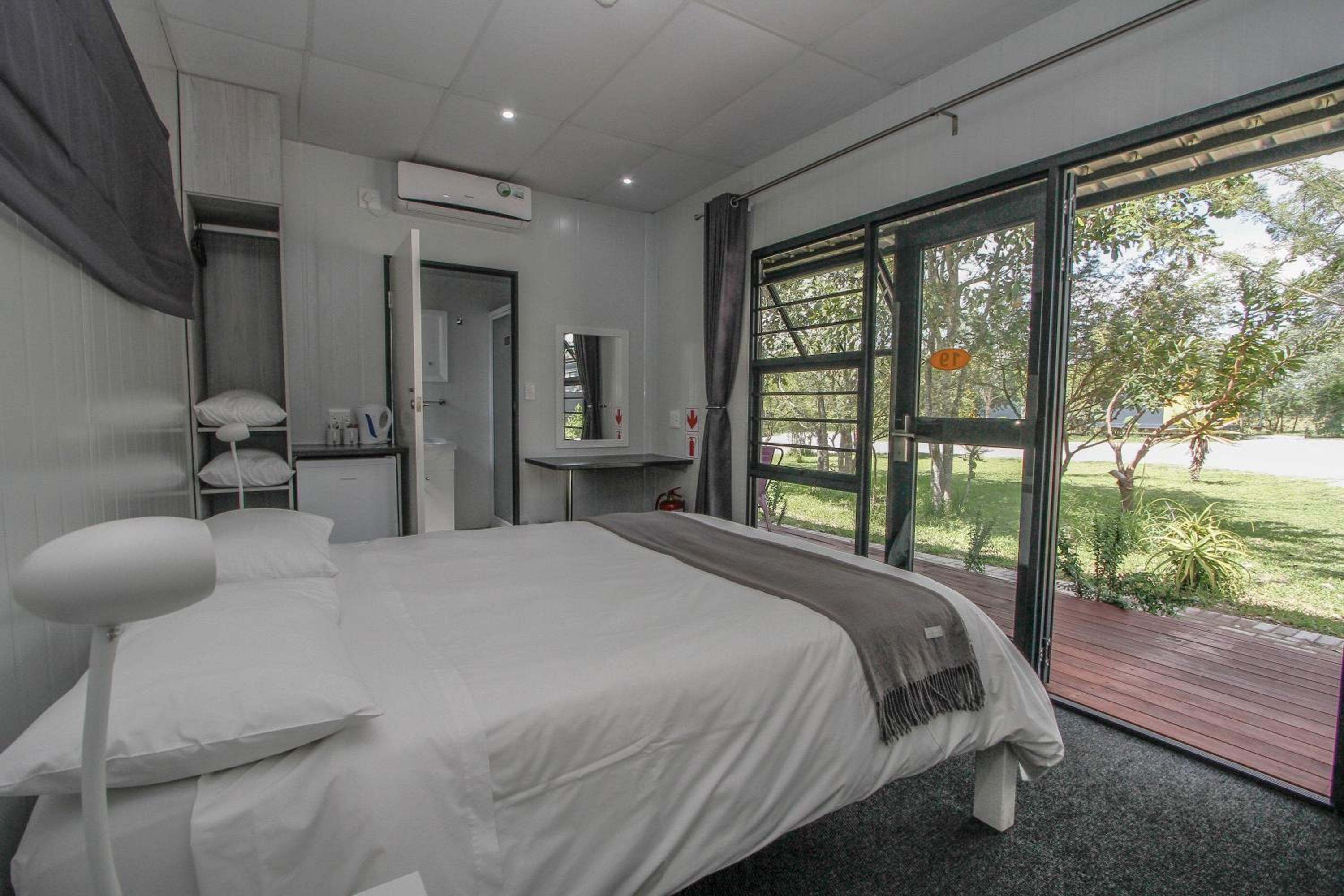 Double Room - Photo 3
