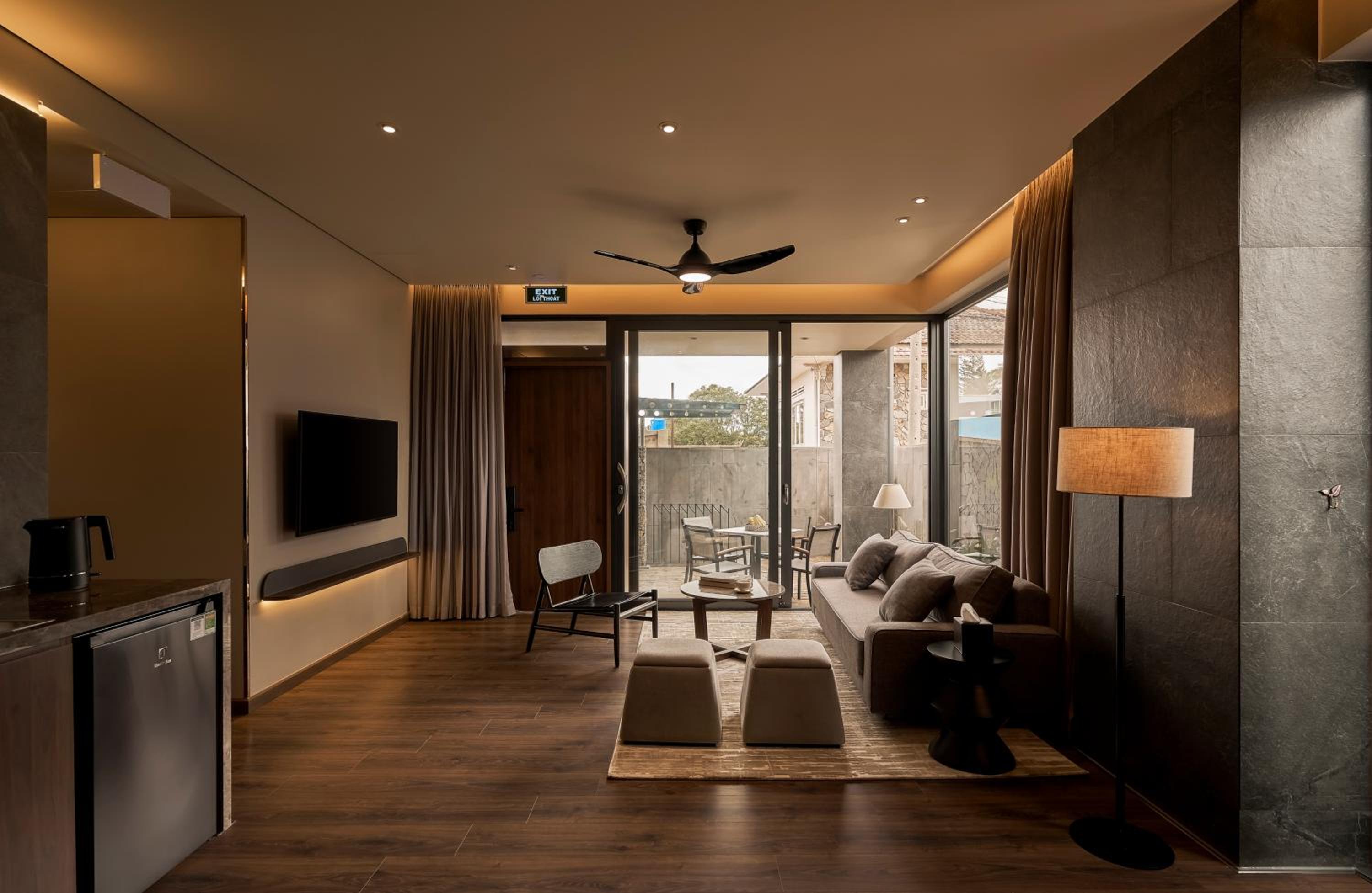 Three-Bedroom Apartment - Photo 13