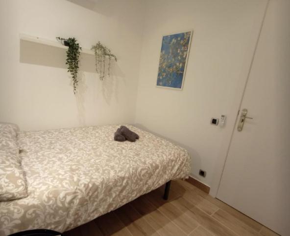 Double Room With Shared Bathroom photo 3