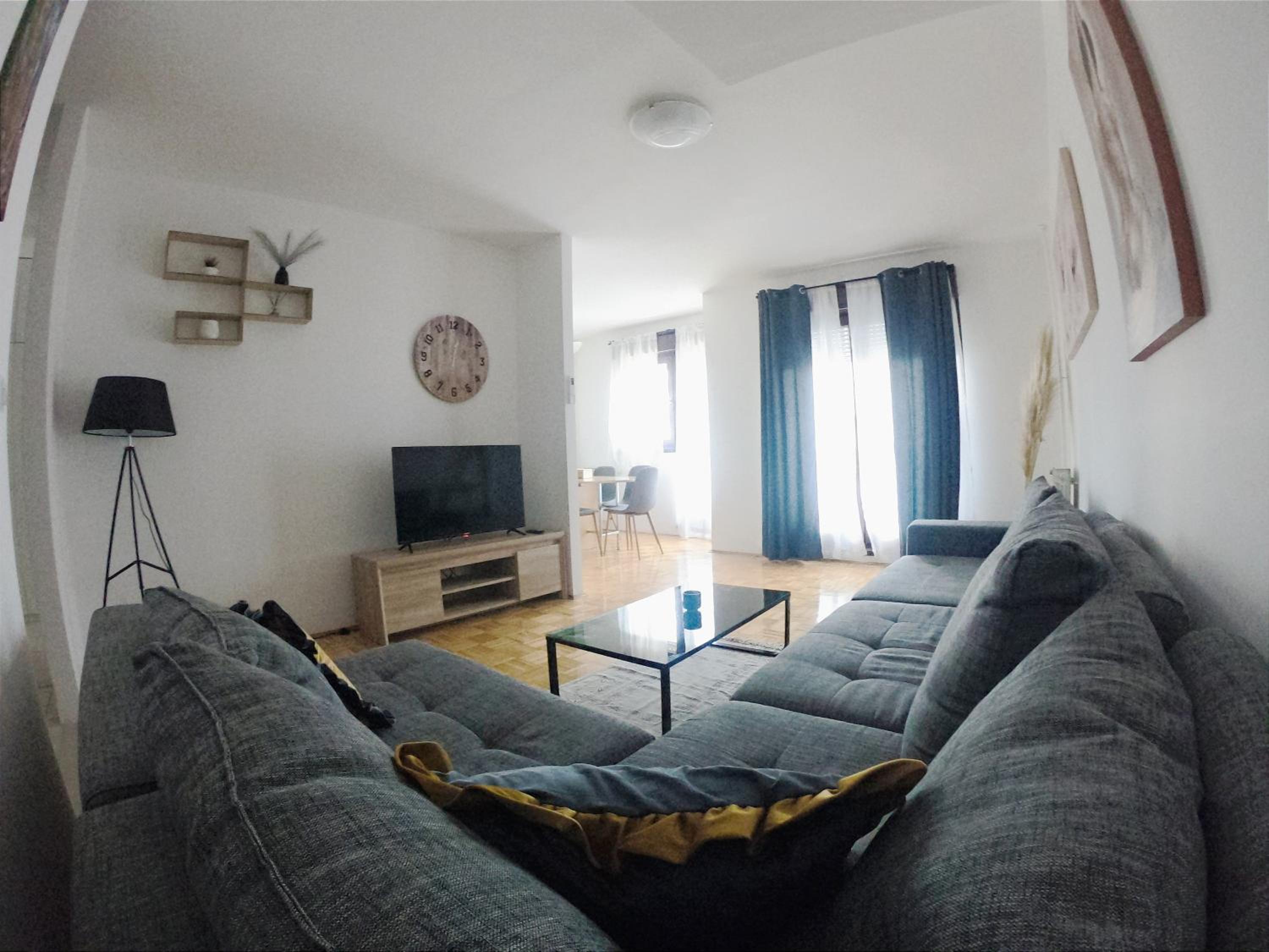 Three-Bedroom Apartment with Balcony