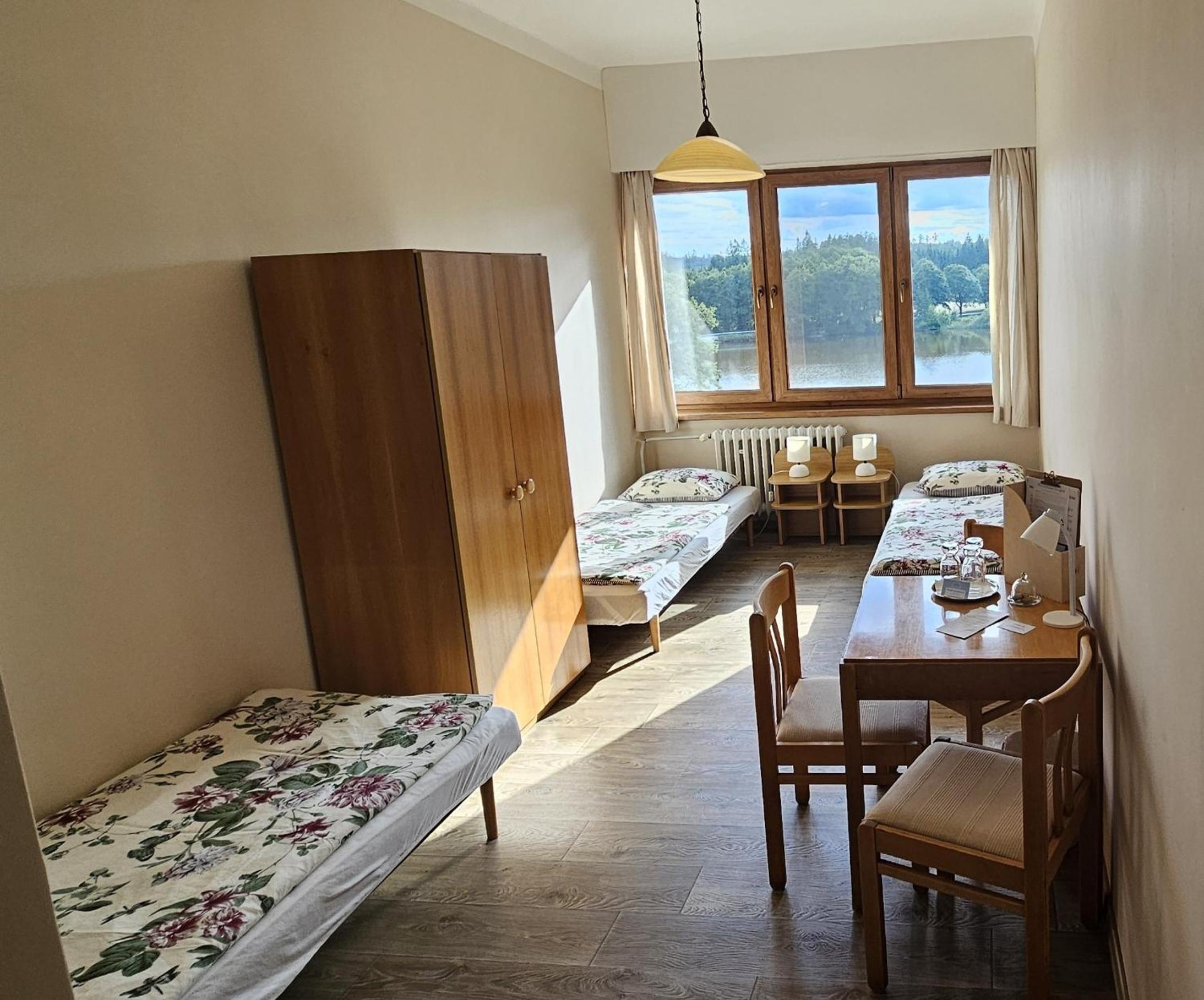 Standard Triple Room - Photo 1