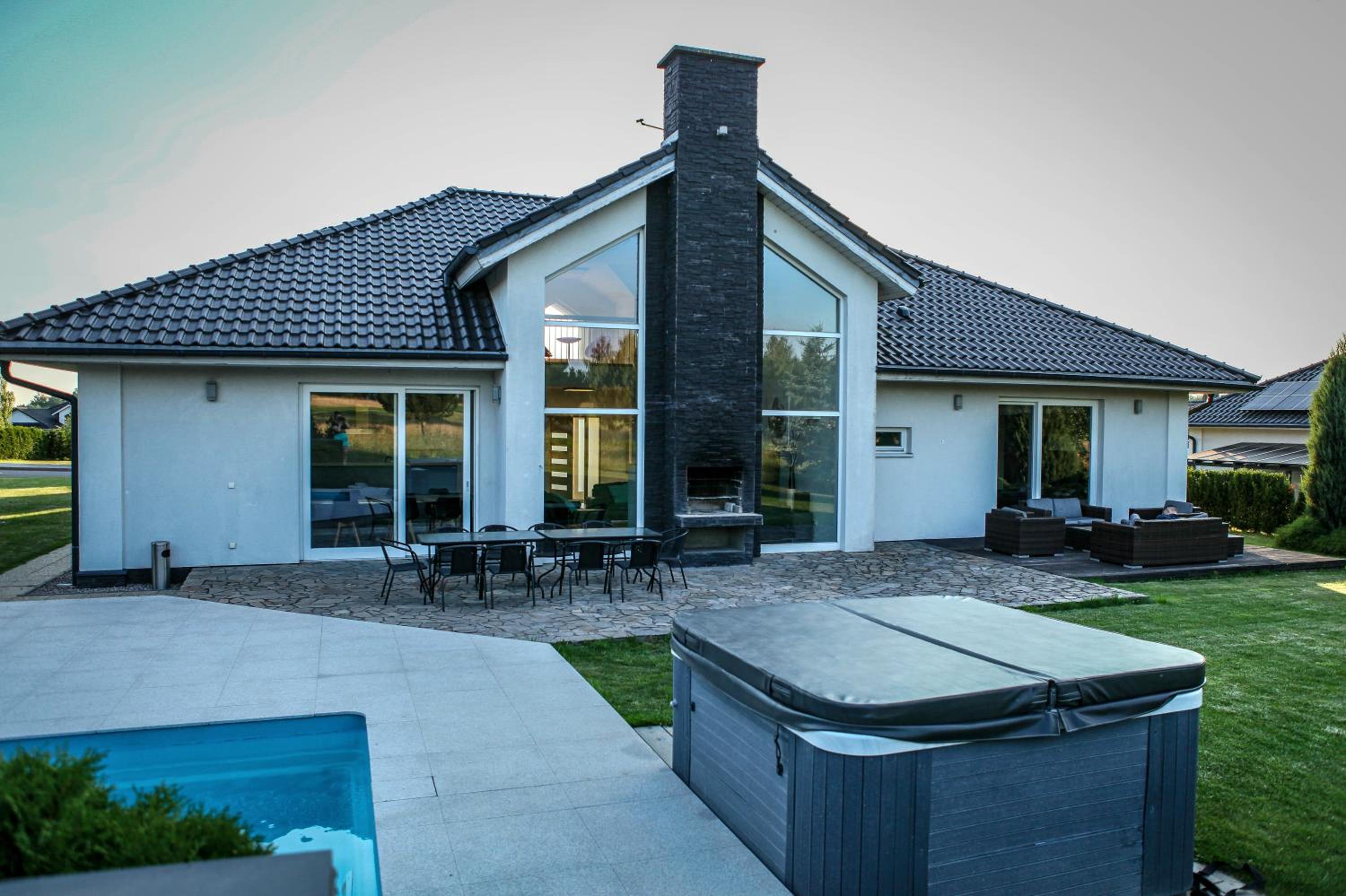 Superior Villa photo 3
