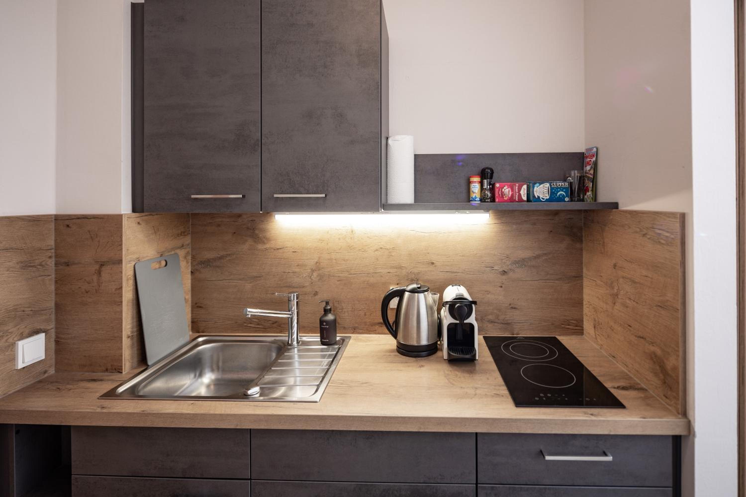 Apartment With Terrace photo 3