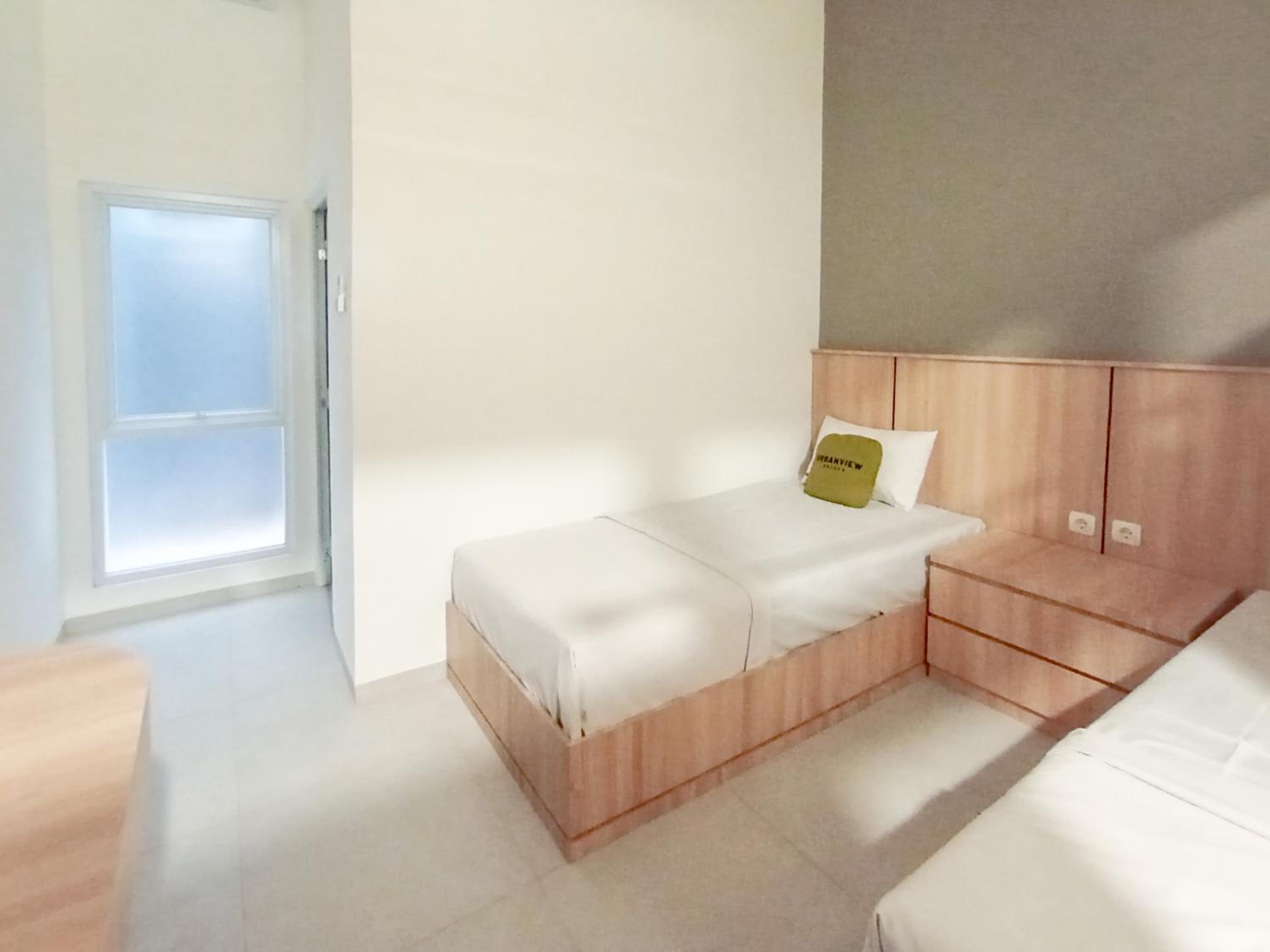 Superior Twin Room - Photo 11