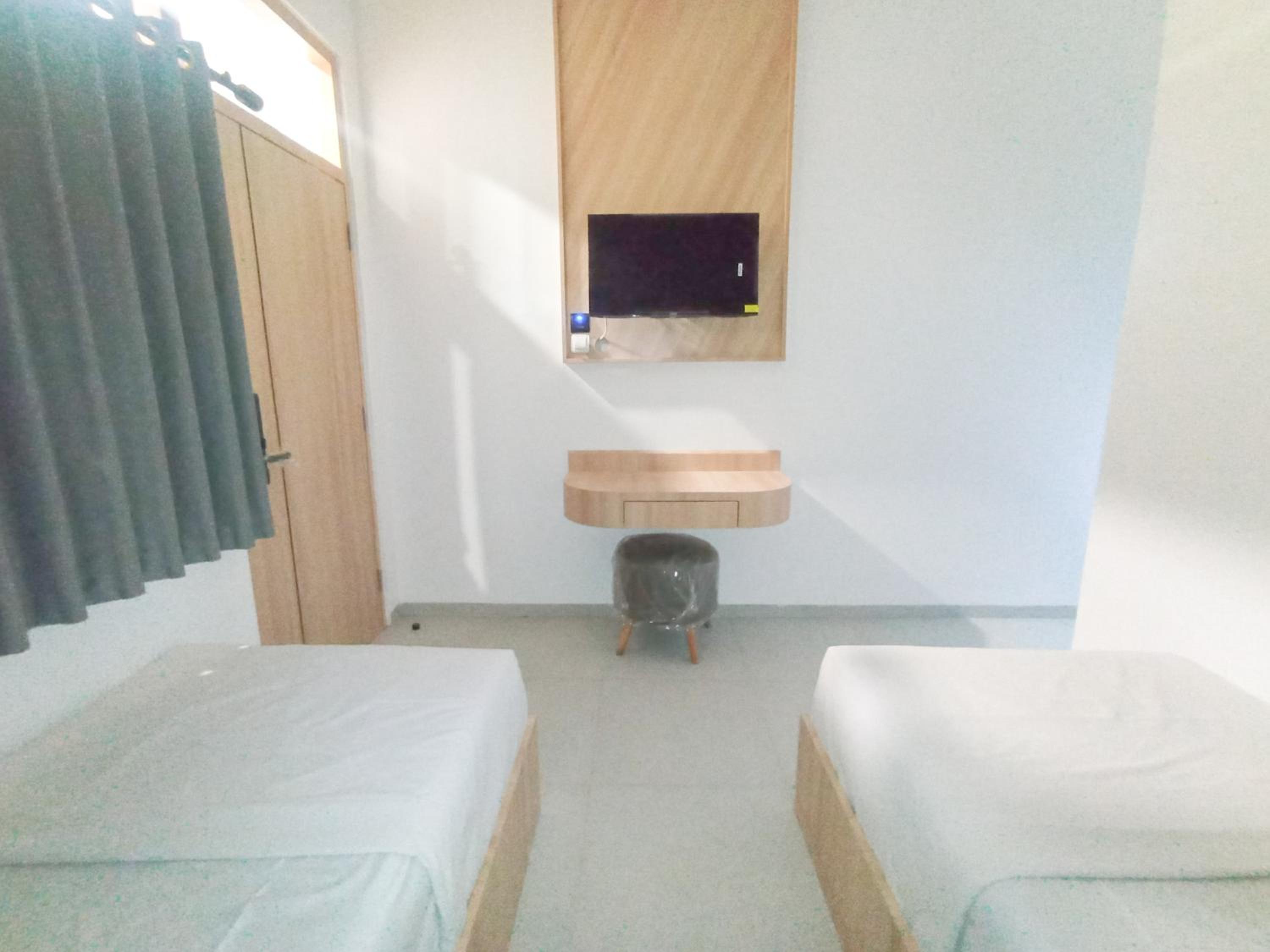 Superior Twin Room - Photo 9