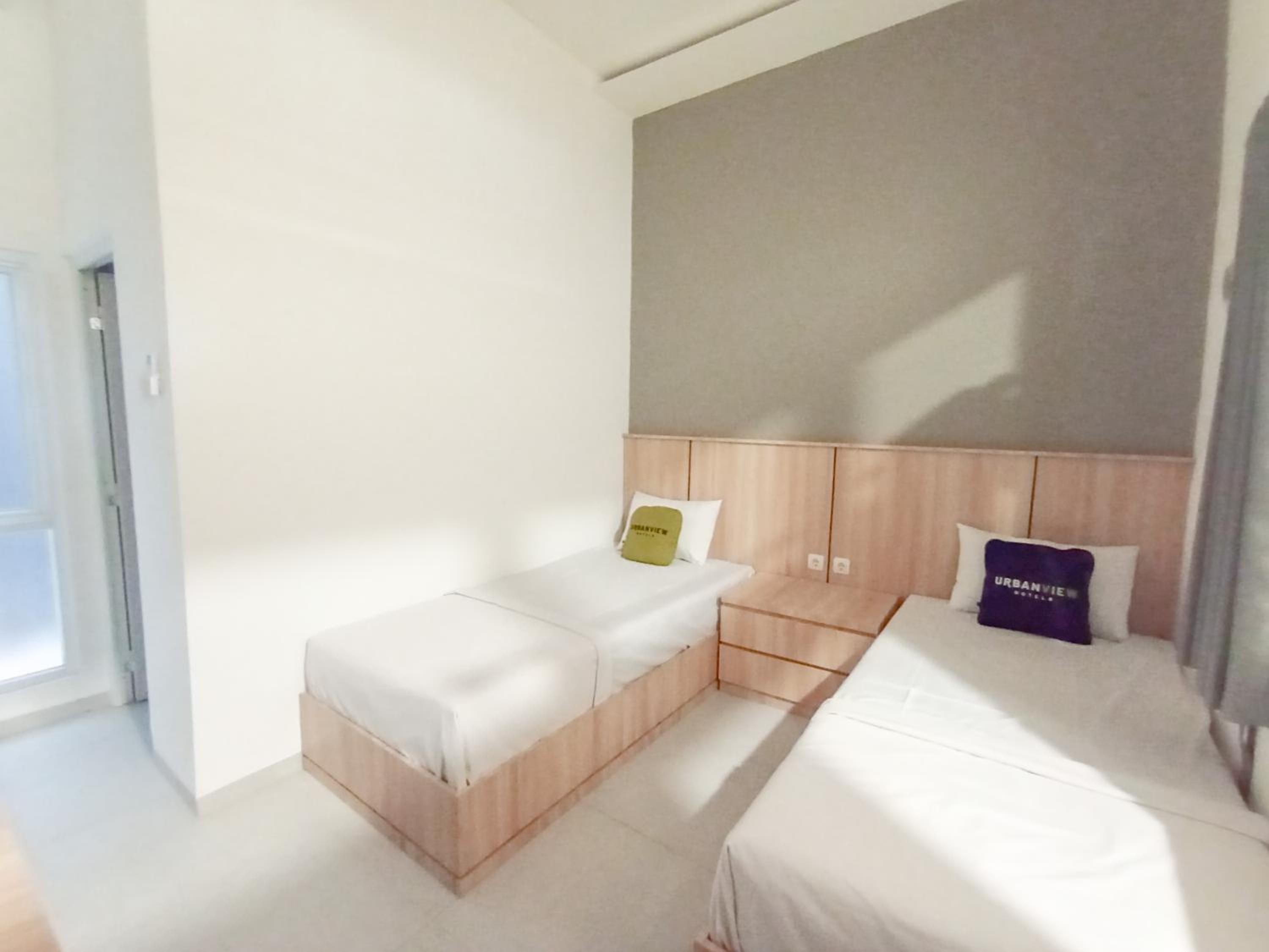 Superior Twin Room - Photo 1