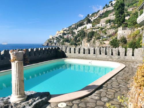 Deluxe Double Room with Sea View photo 3