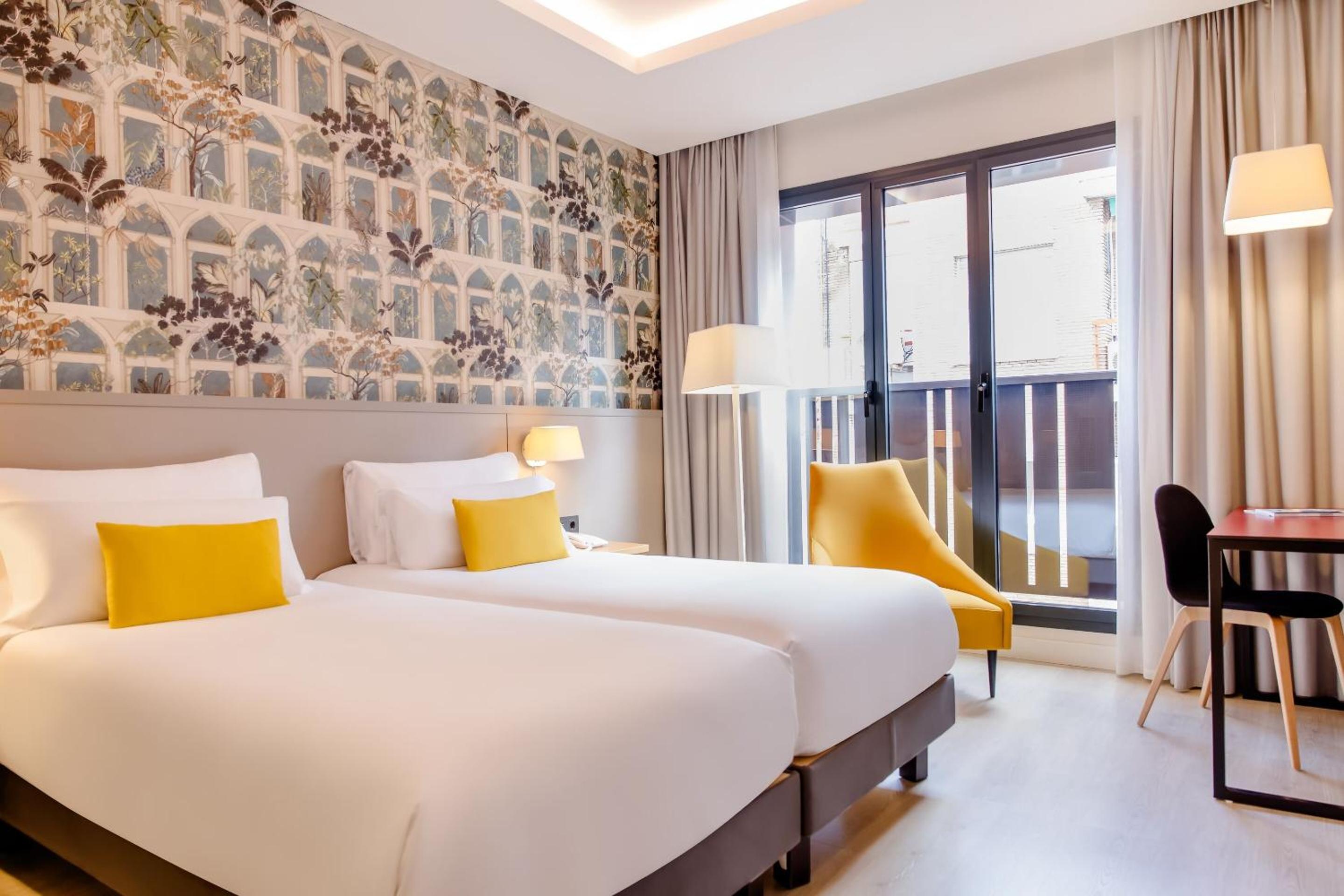 Superior Twin Room - Photo 2