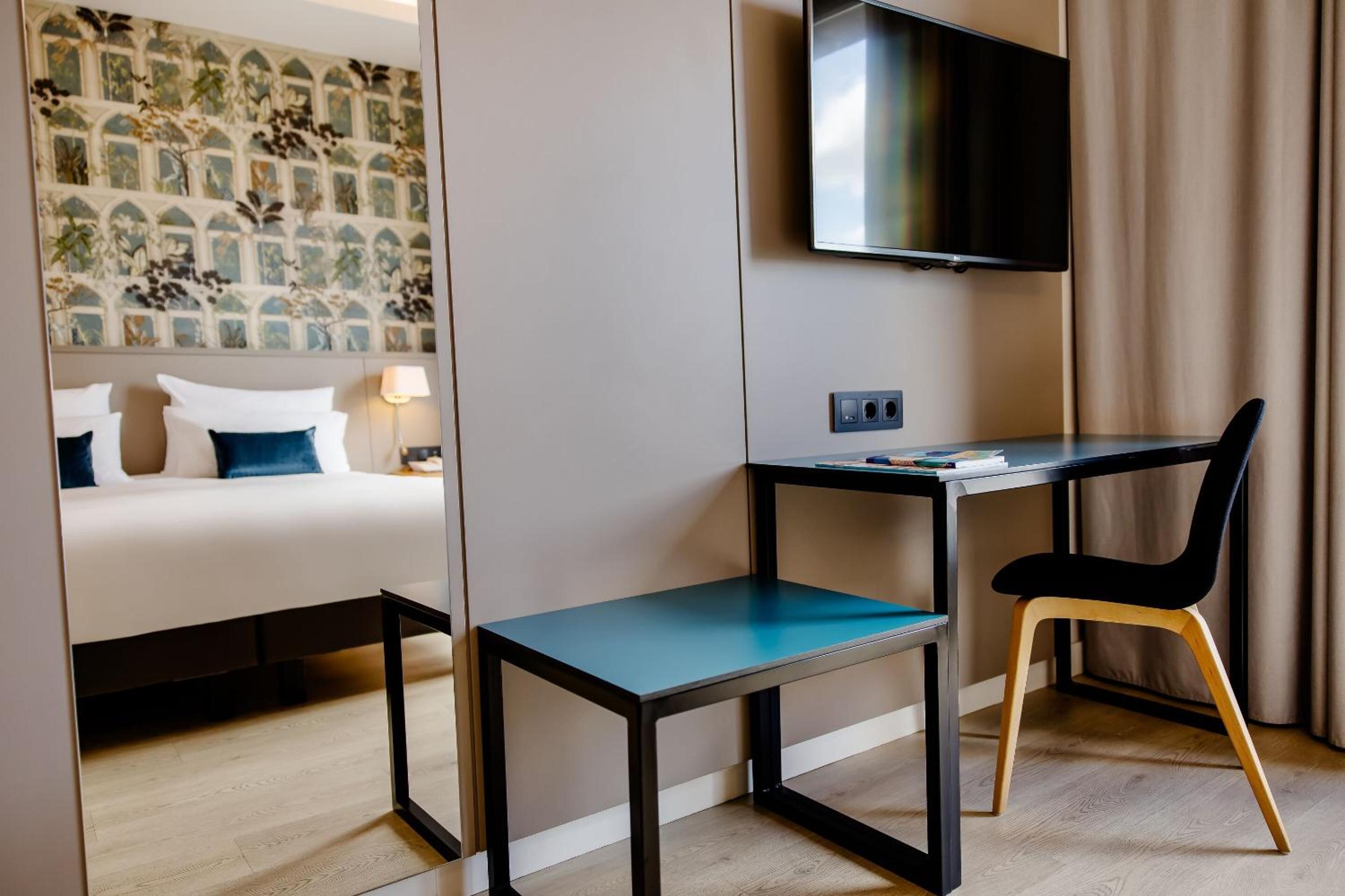 Superior Twin Room - Photo 3