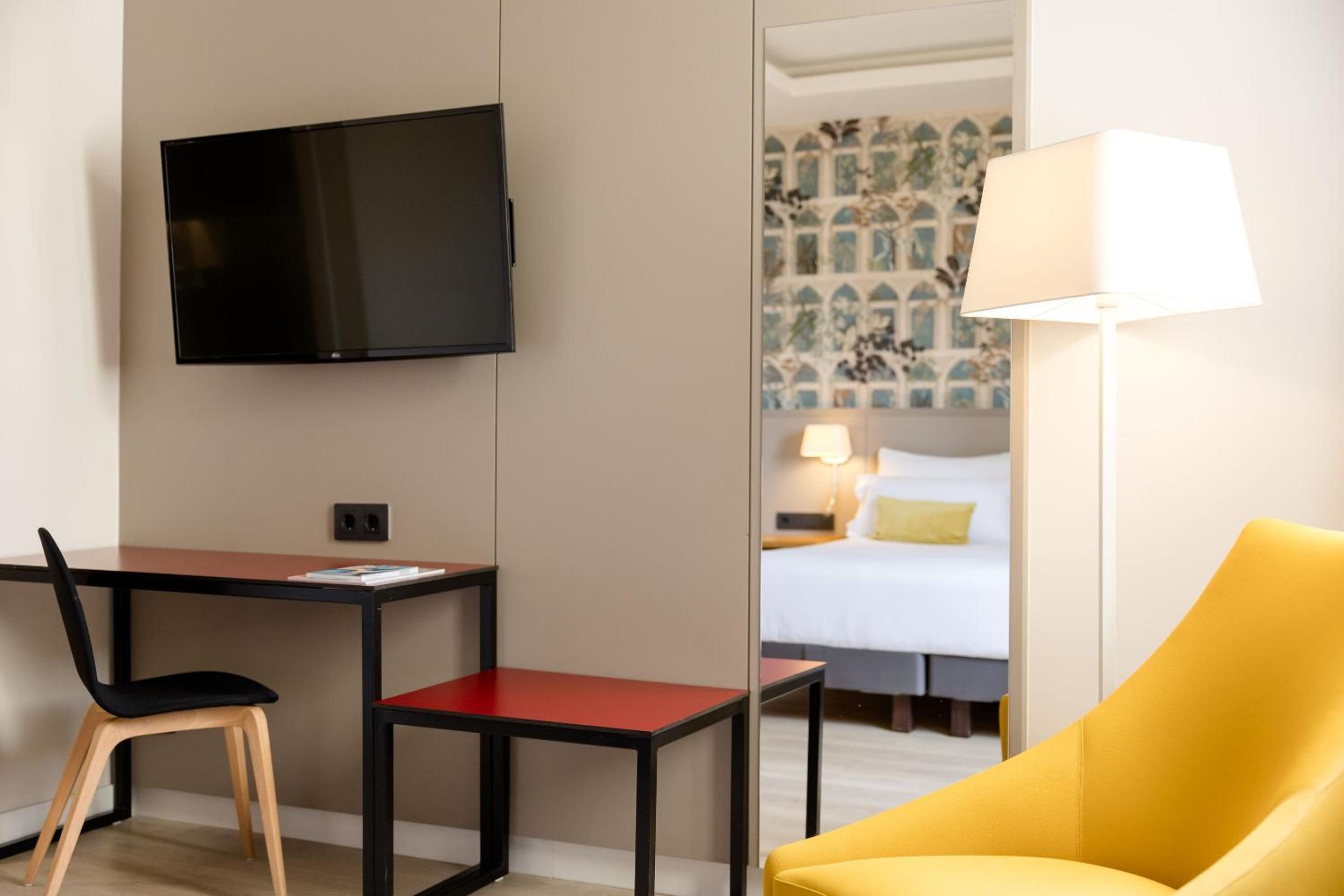 Superior Twin Room - Photo 4
