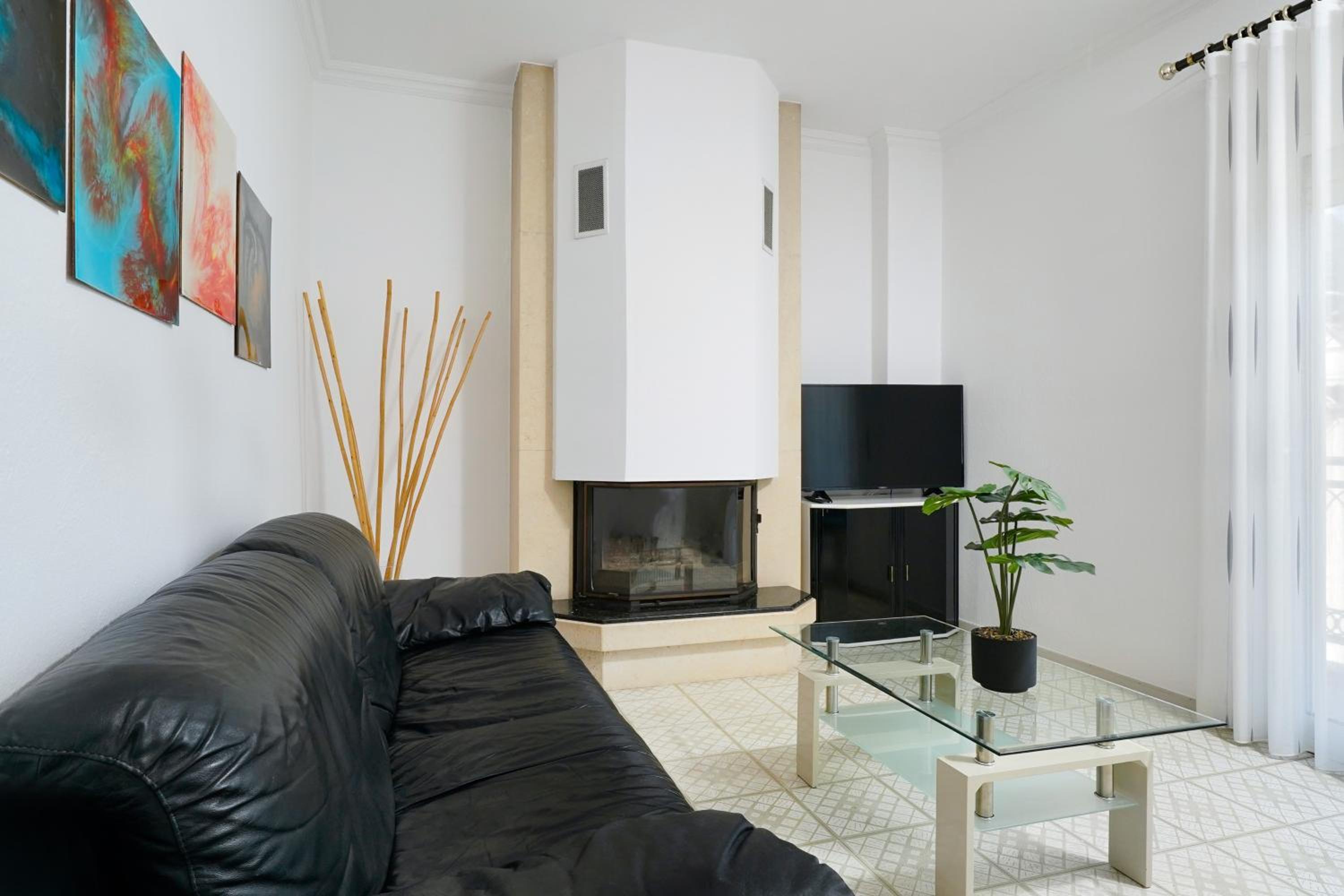 Three-Bedroom Apartment - High Floor