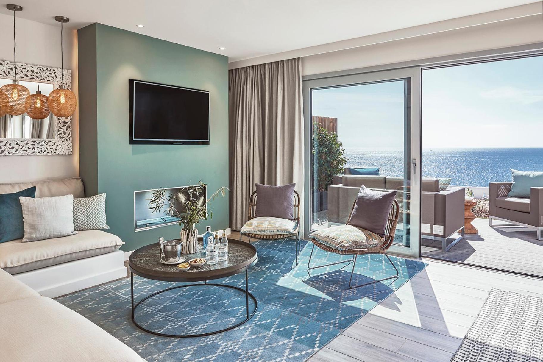 Deluxe Duplex Suite with Sea View