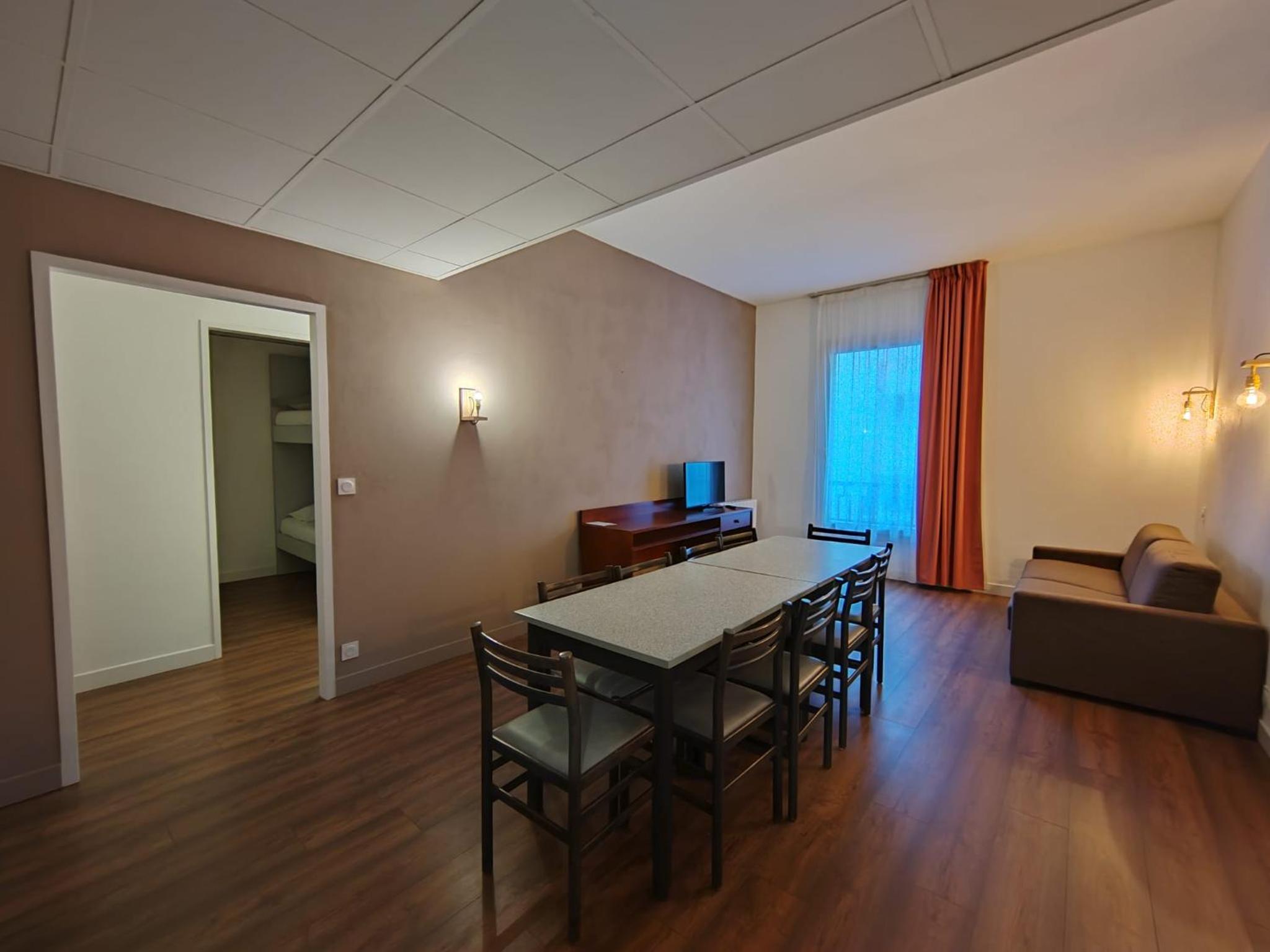 Superior Apartment