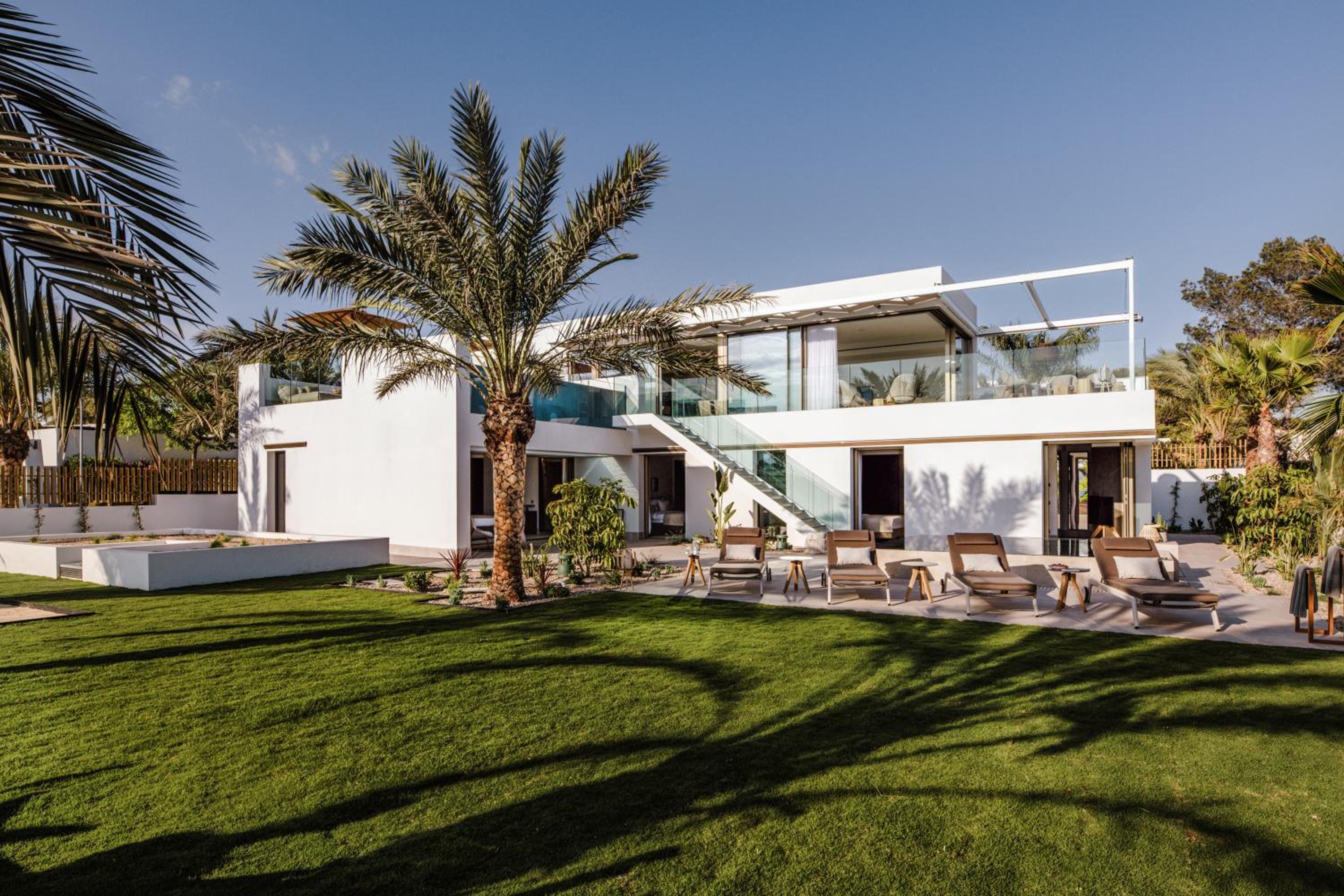 Grand Villa photo 2