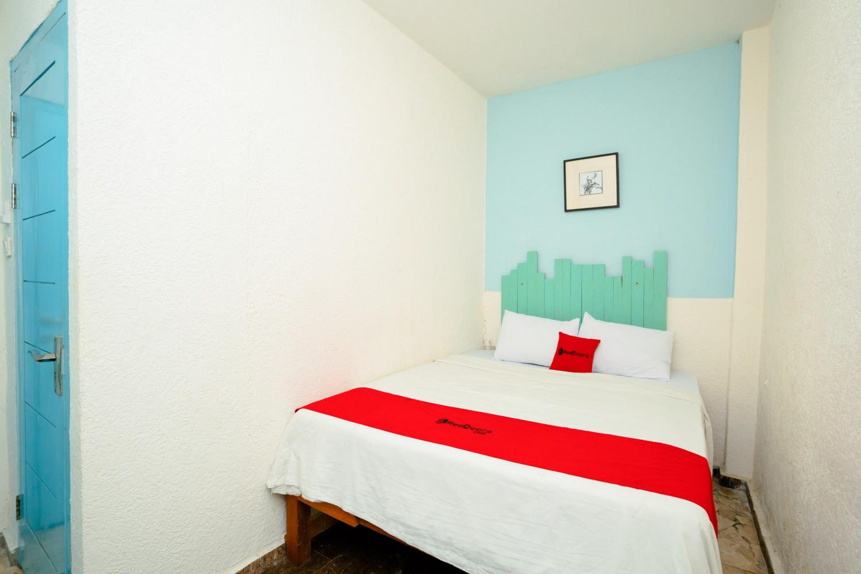 Standard Double Room - Photo 3