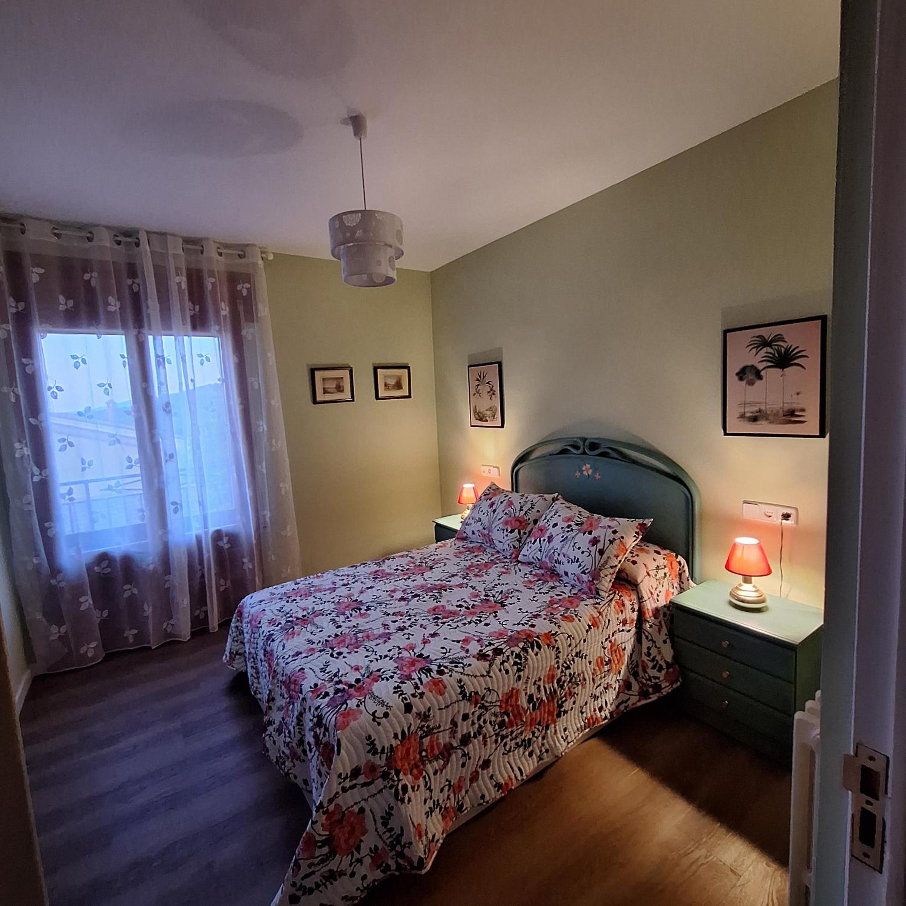 Double Room with Private External Bathroom photo 2