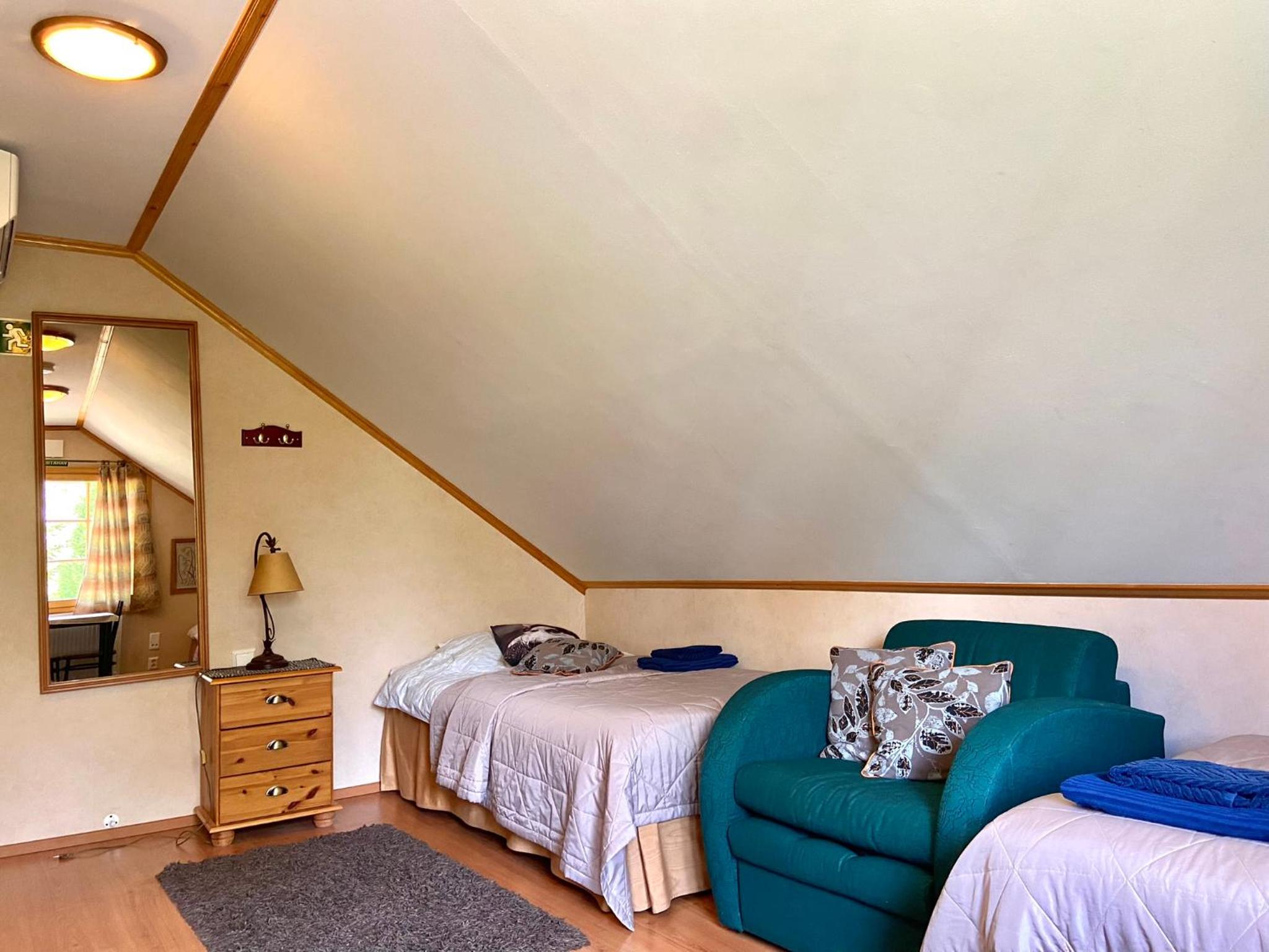 Budget Double Room photo 3