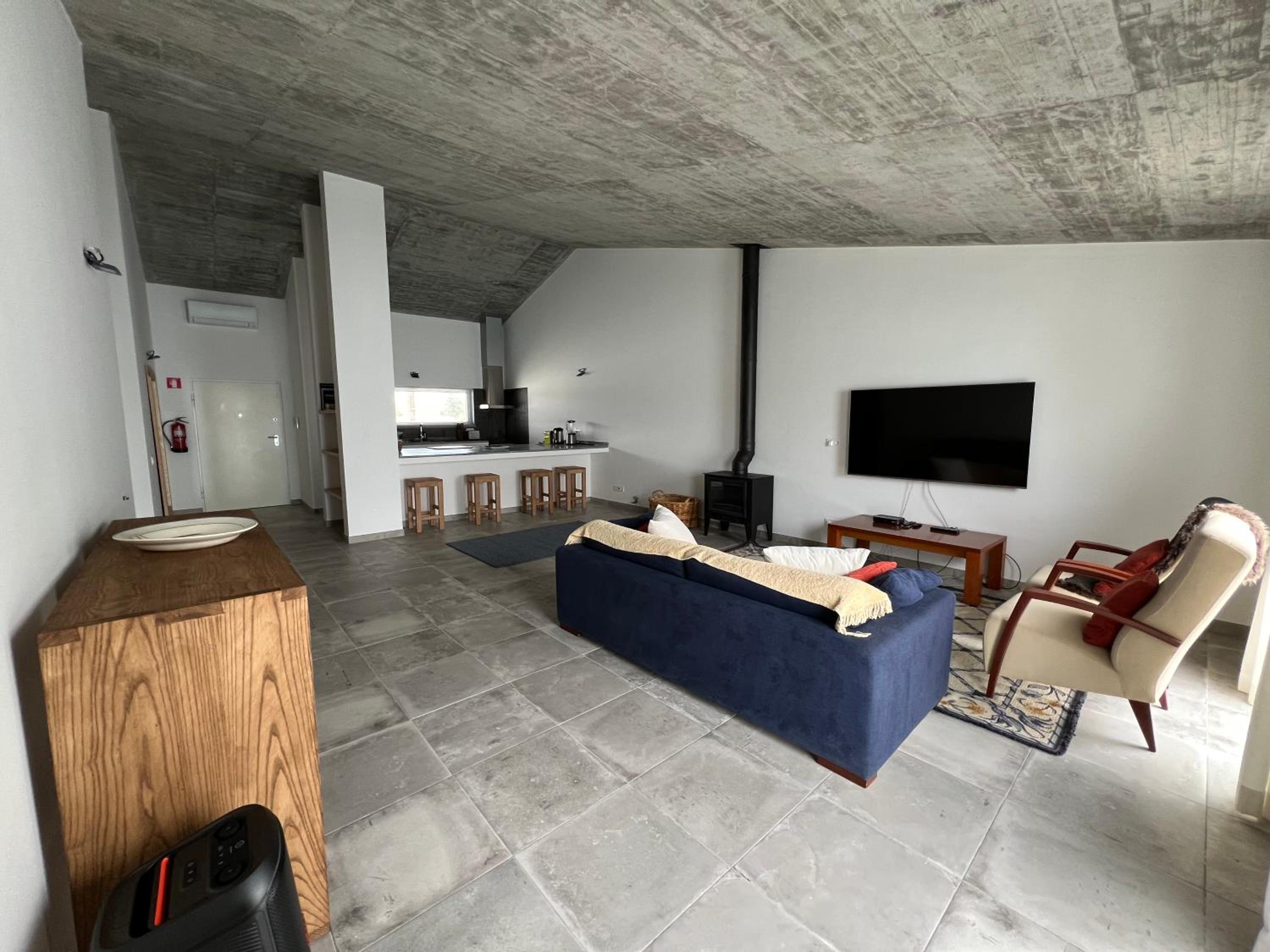 Two-Bedroom House photo 2
