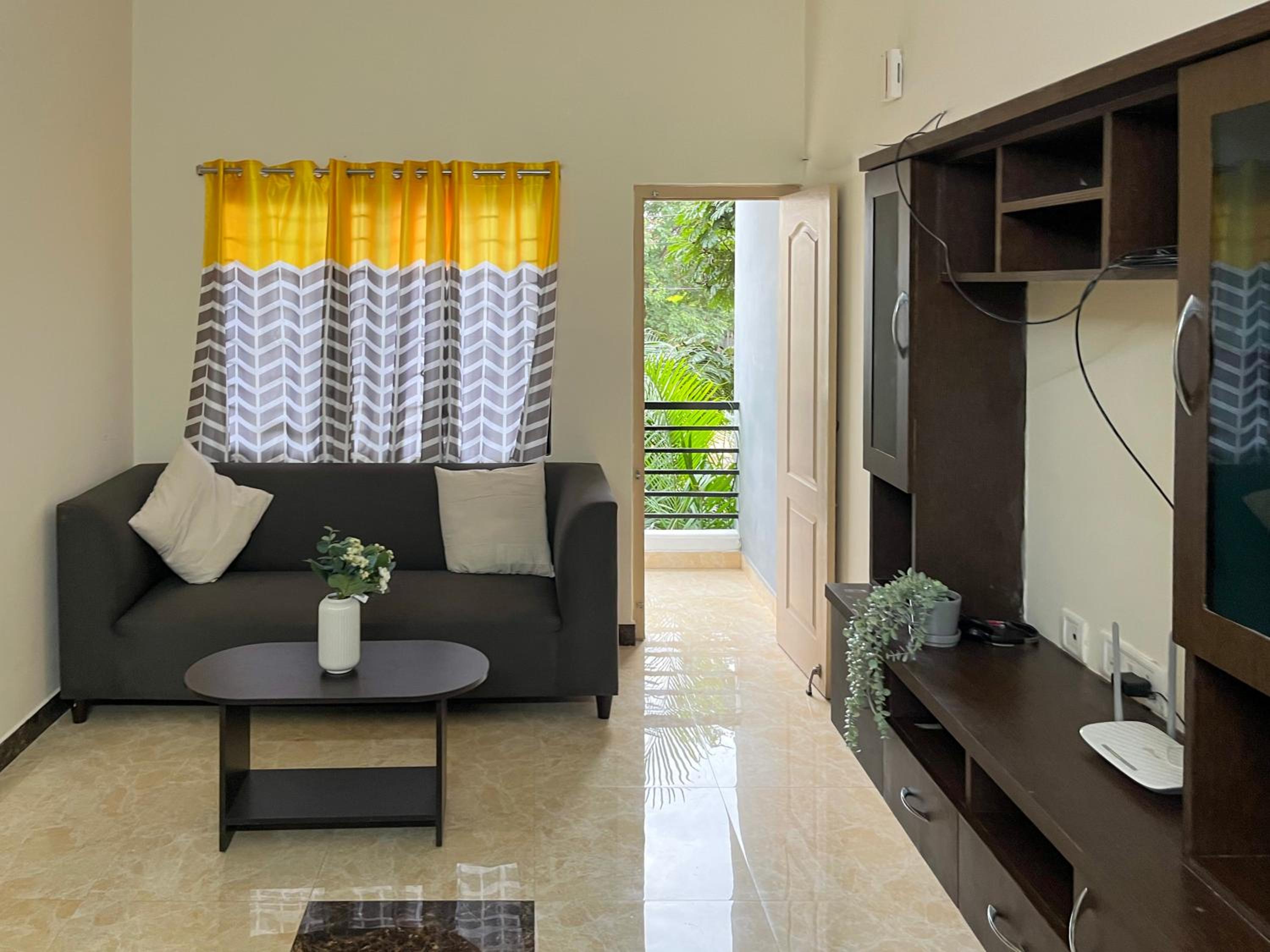 One-Bedroom Apartment With Balcony